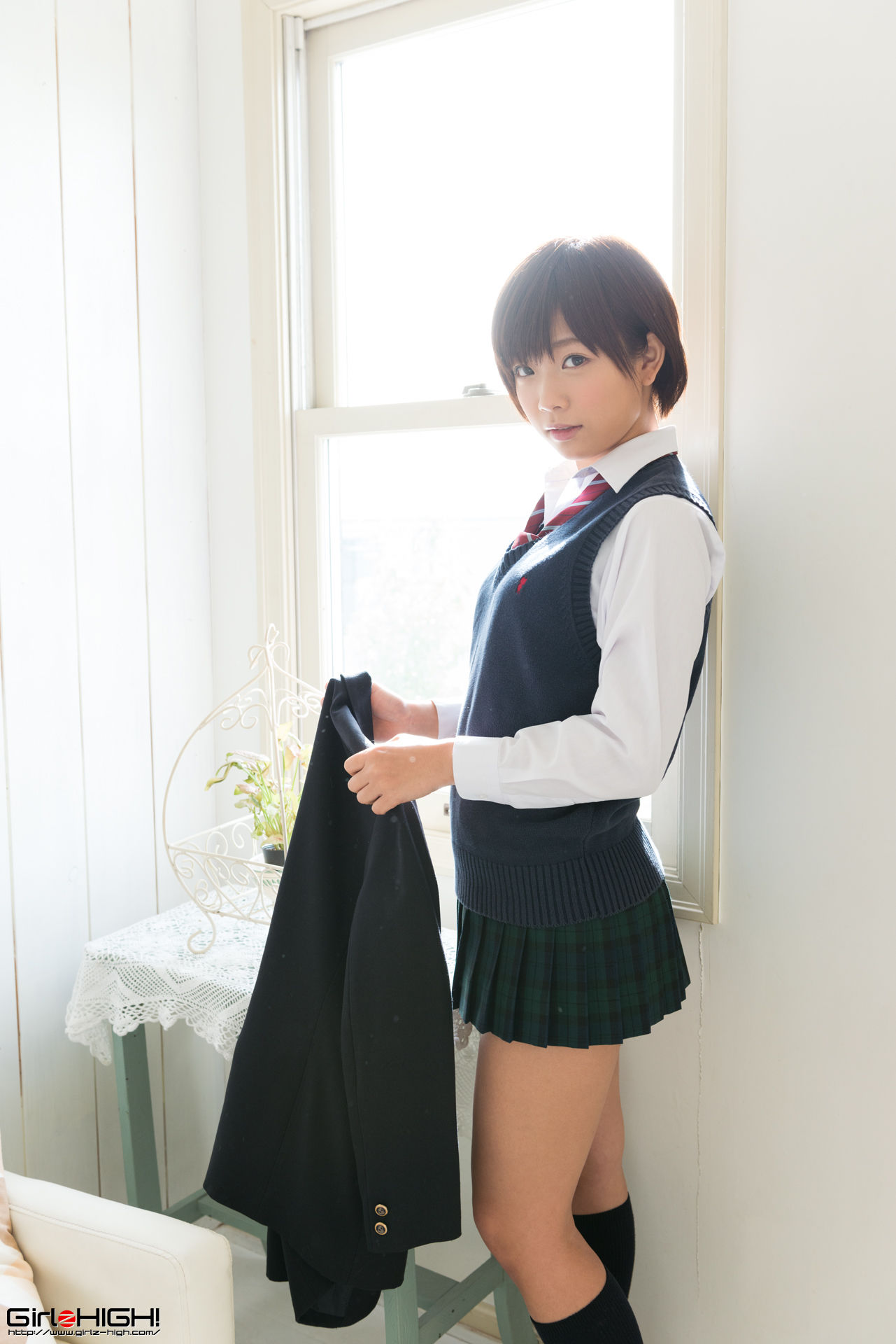 [Girlz-High] 紗倉まな Mana Sakura g022 Gravure Gallery 01