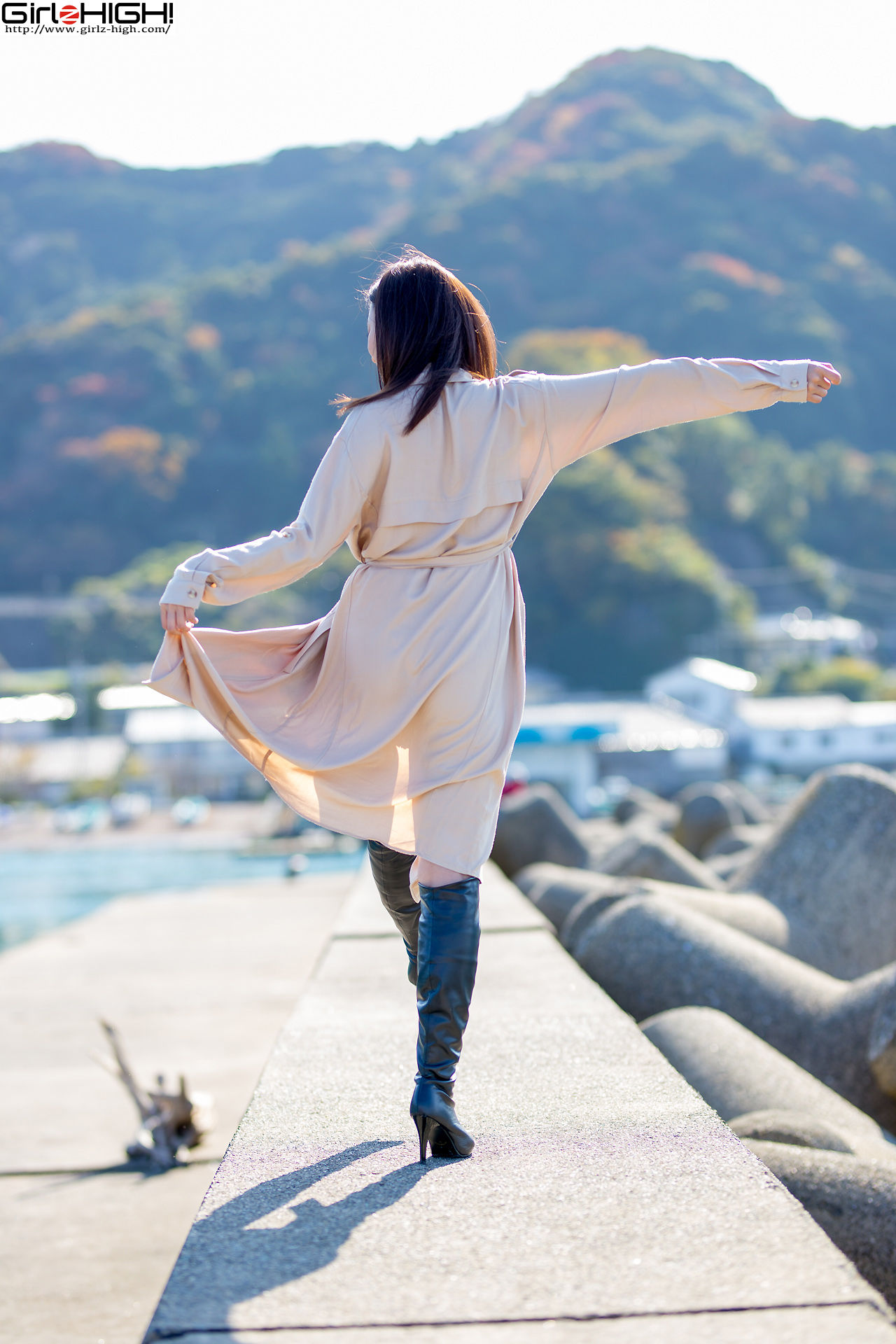 [Girlz-High] Mayumi Yamanaka 山中真由美 - 海边长靴系列 - bmay_011_001