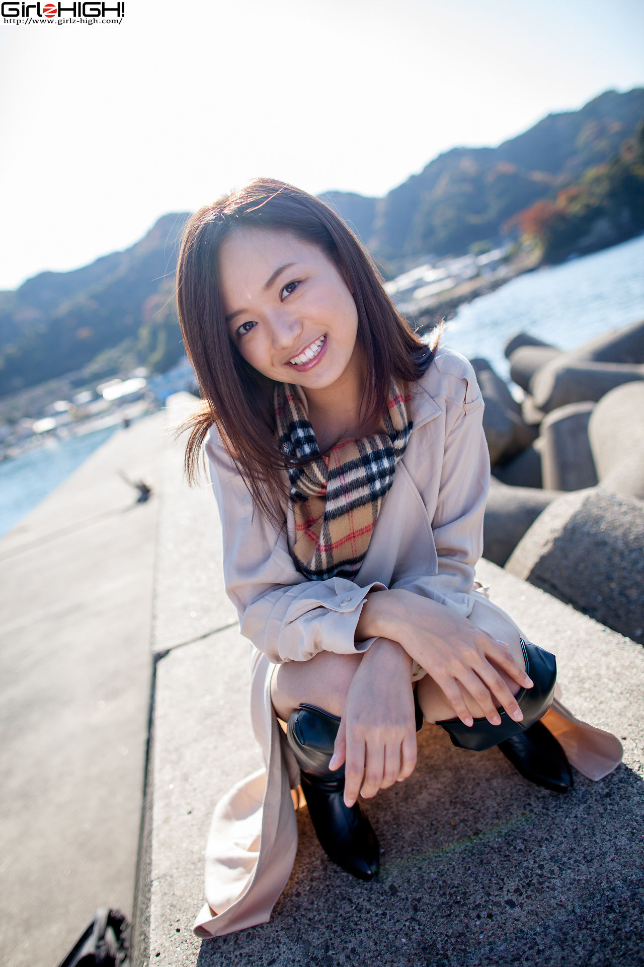 [Girlz-High] Mayumi Yamanaka 山中真由美 - 海边长靴系列 - bmay_011_001