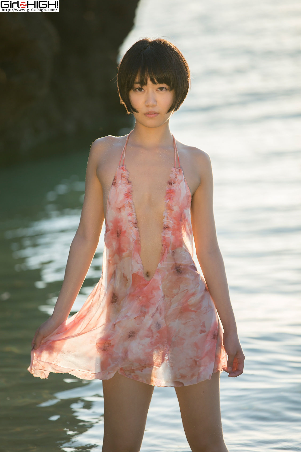 [Girlz-High] Koharu Nishino 西野小春 - 海边镂空少女 - bkoh_004_003