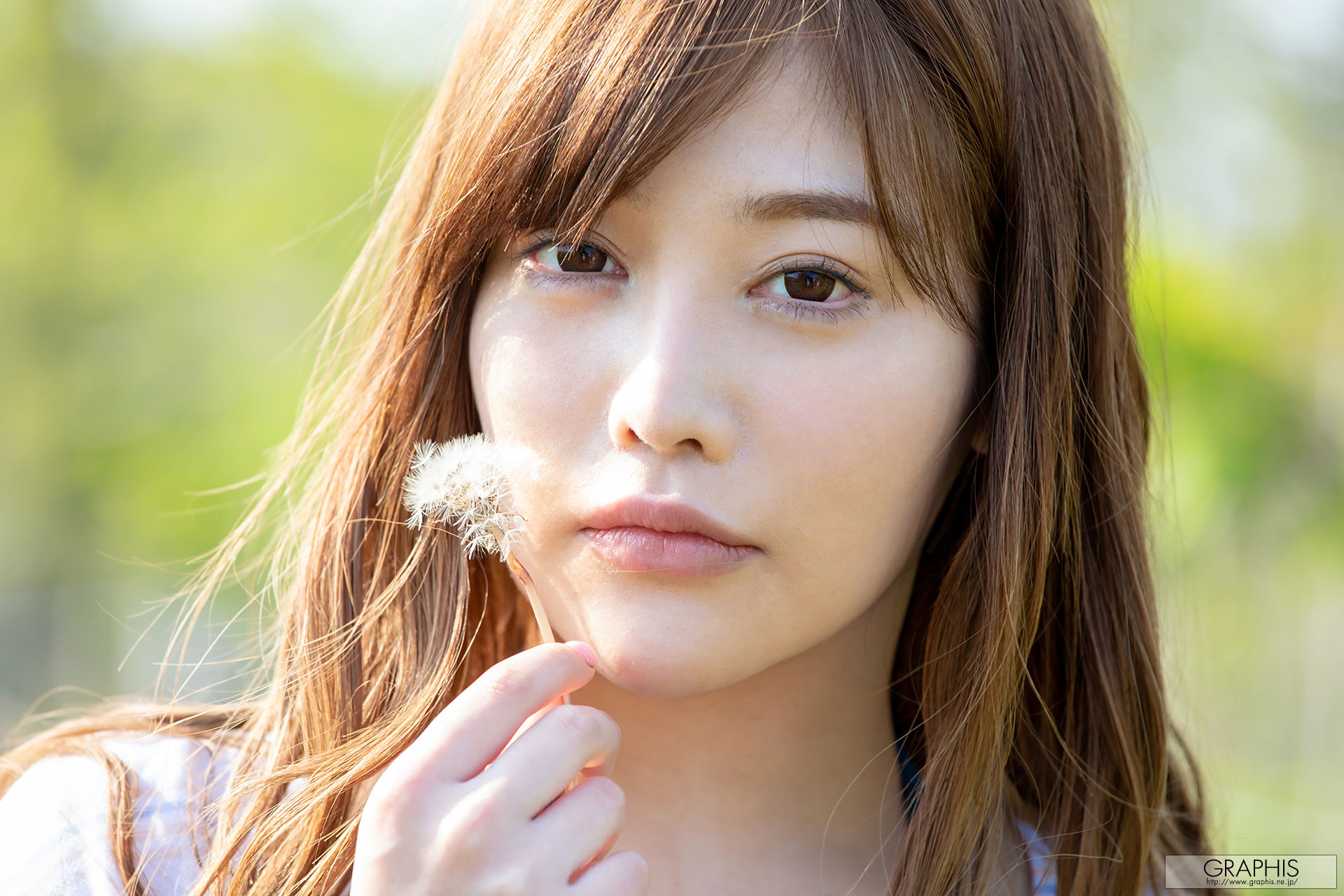[Graphis] First Gravure 初脱ぎ娘 益坂美亜 Mia Masuzaka