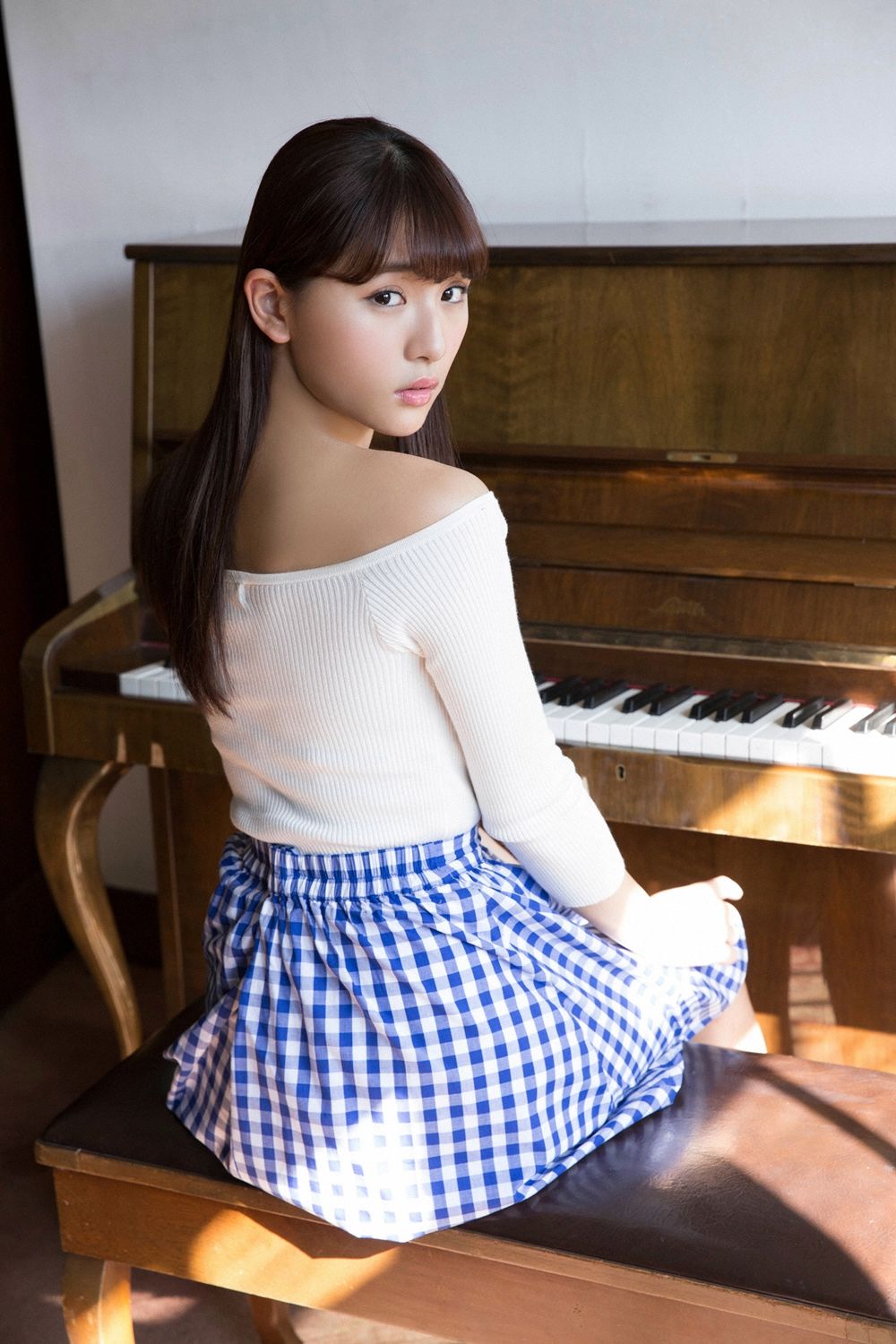 Nana Asakawa 浅川梨奈 [YS-Web] Vol.742
