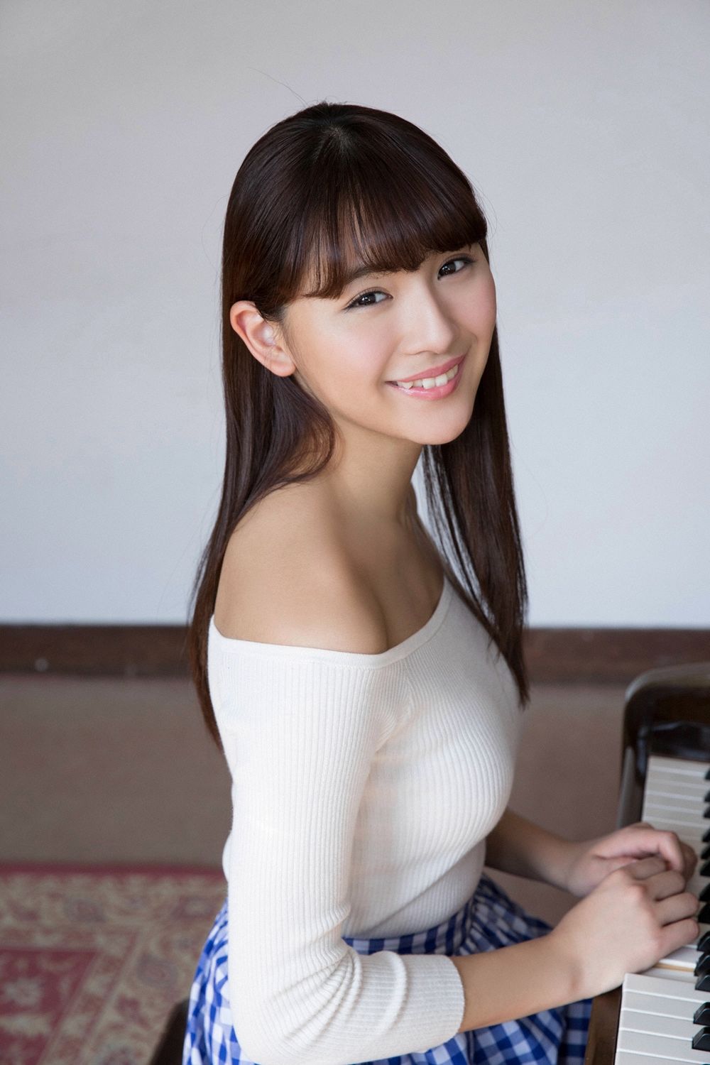Nana Asakawa 浅川梨奈 [YS-Web] Vol.742