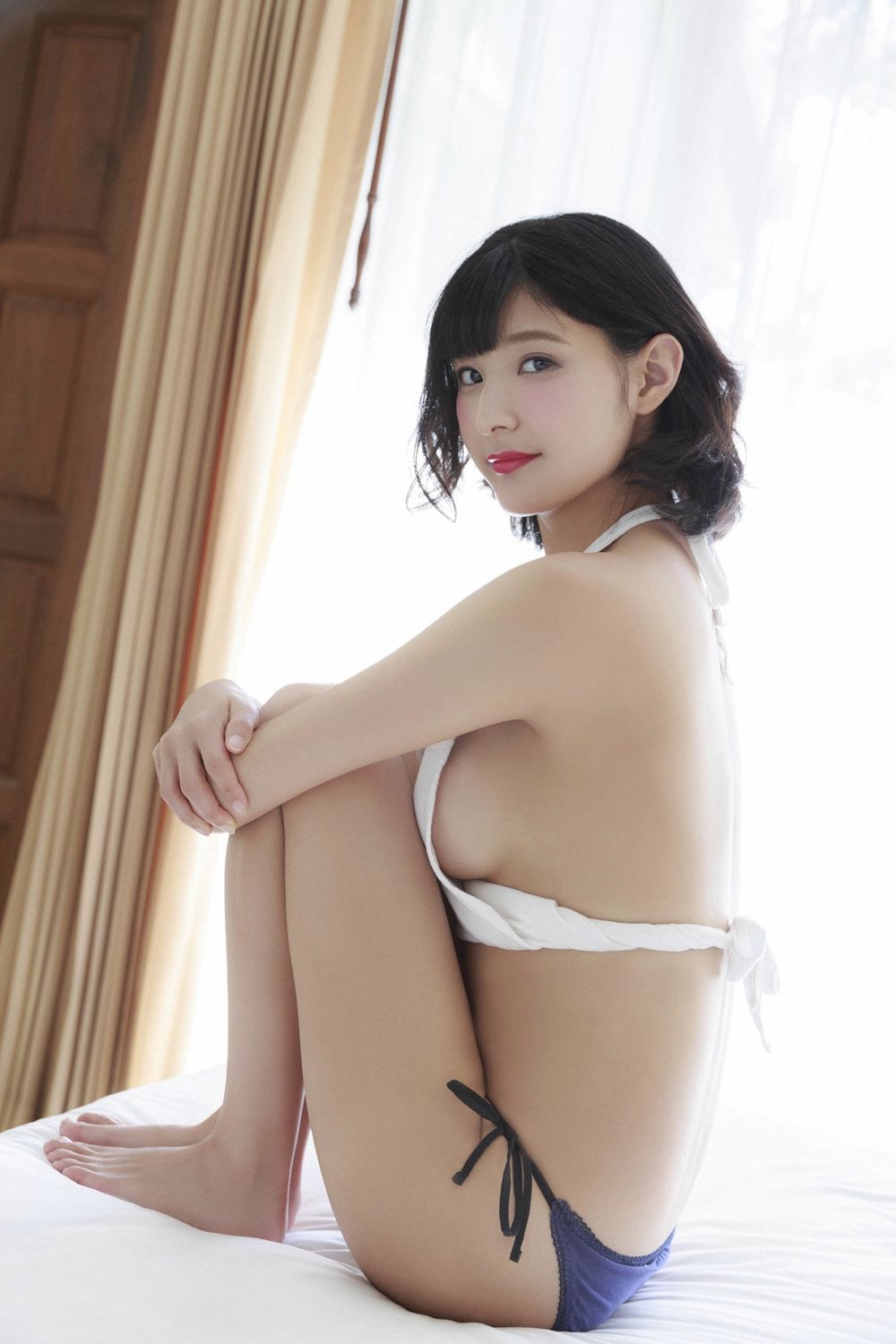 彩川ひなの《考えるな！感じろ！》 [YS-Web] Vol.802