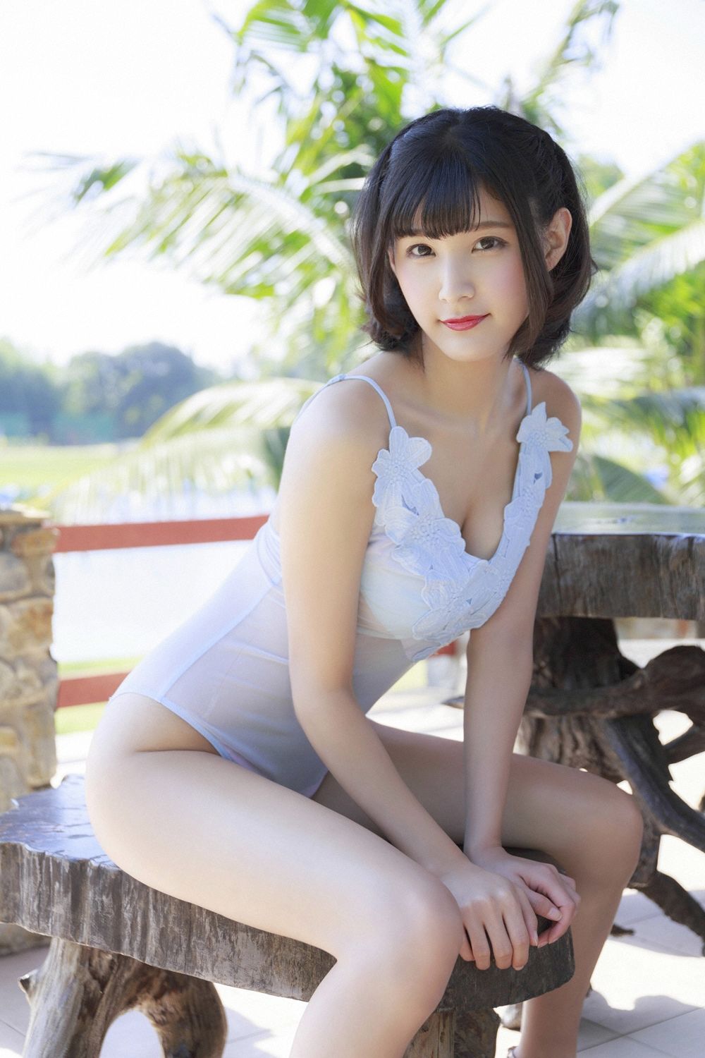 彩川ひなの《考えるな！感じろ！》 [YS-Web] Vol.802
