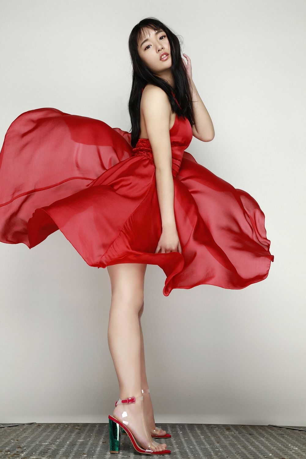 浅川梨奈《HOT SHOT!》 [YS-Web] Vol.807