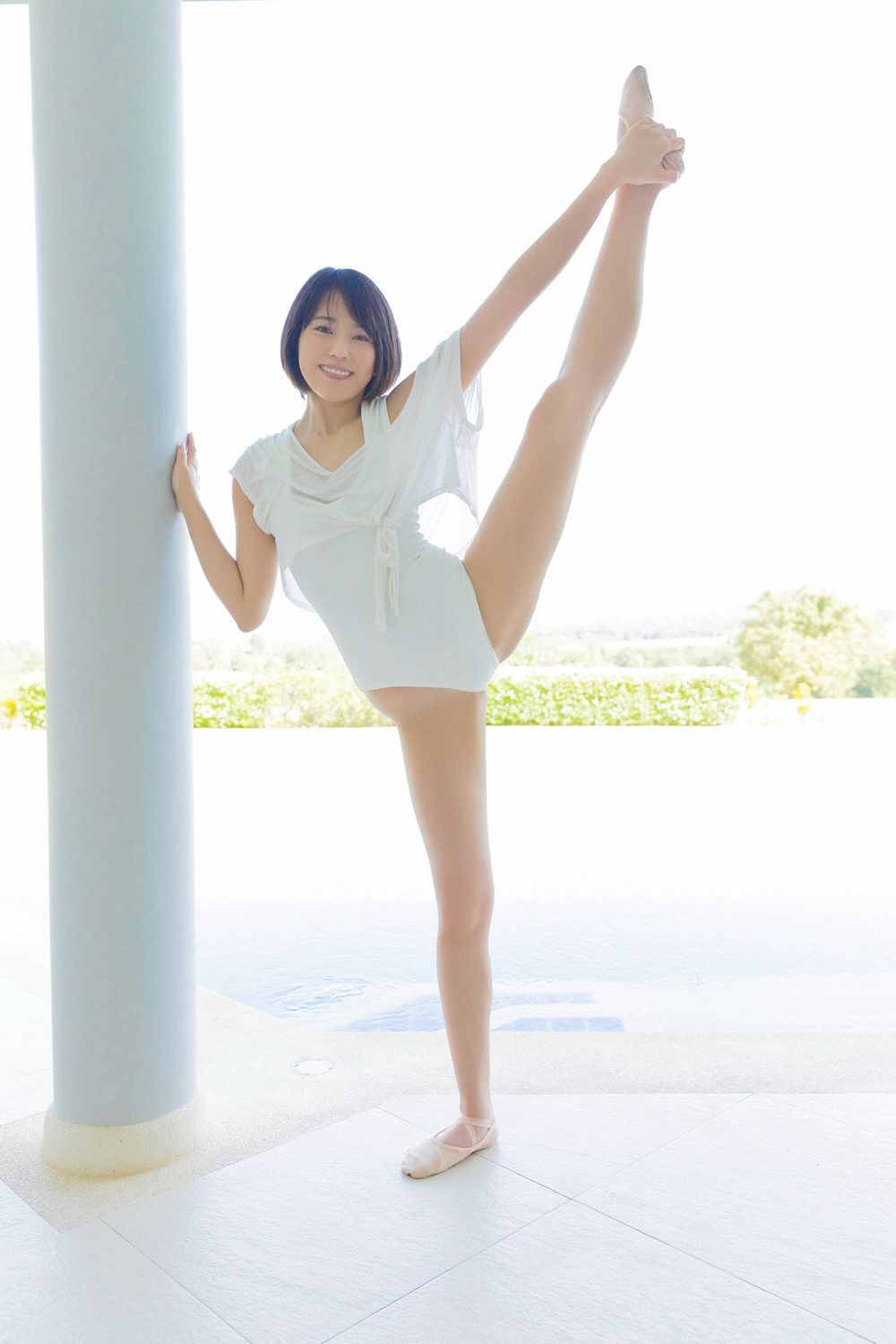 白川悠衣《四つの顔を持つ女》 [YS-Web] Vol.810