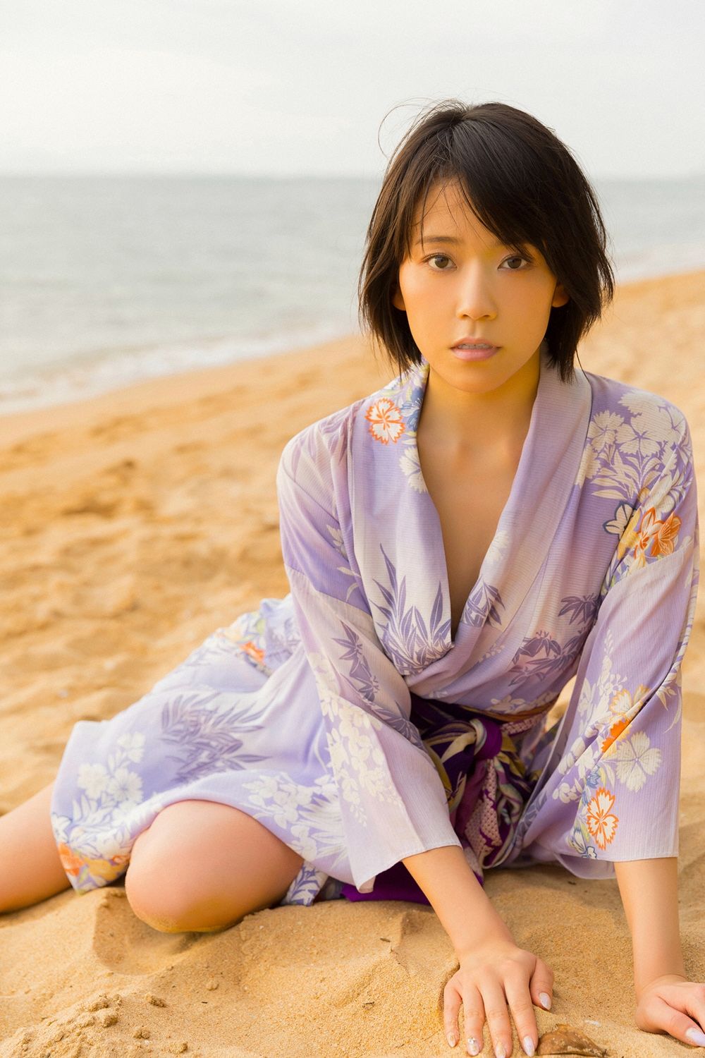 白川悠衣《四つの顔を持つ女》 [YS-Web] Vol.810