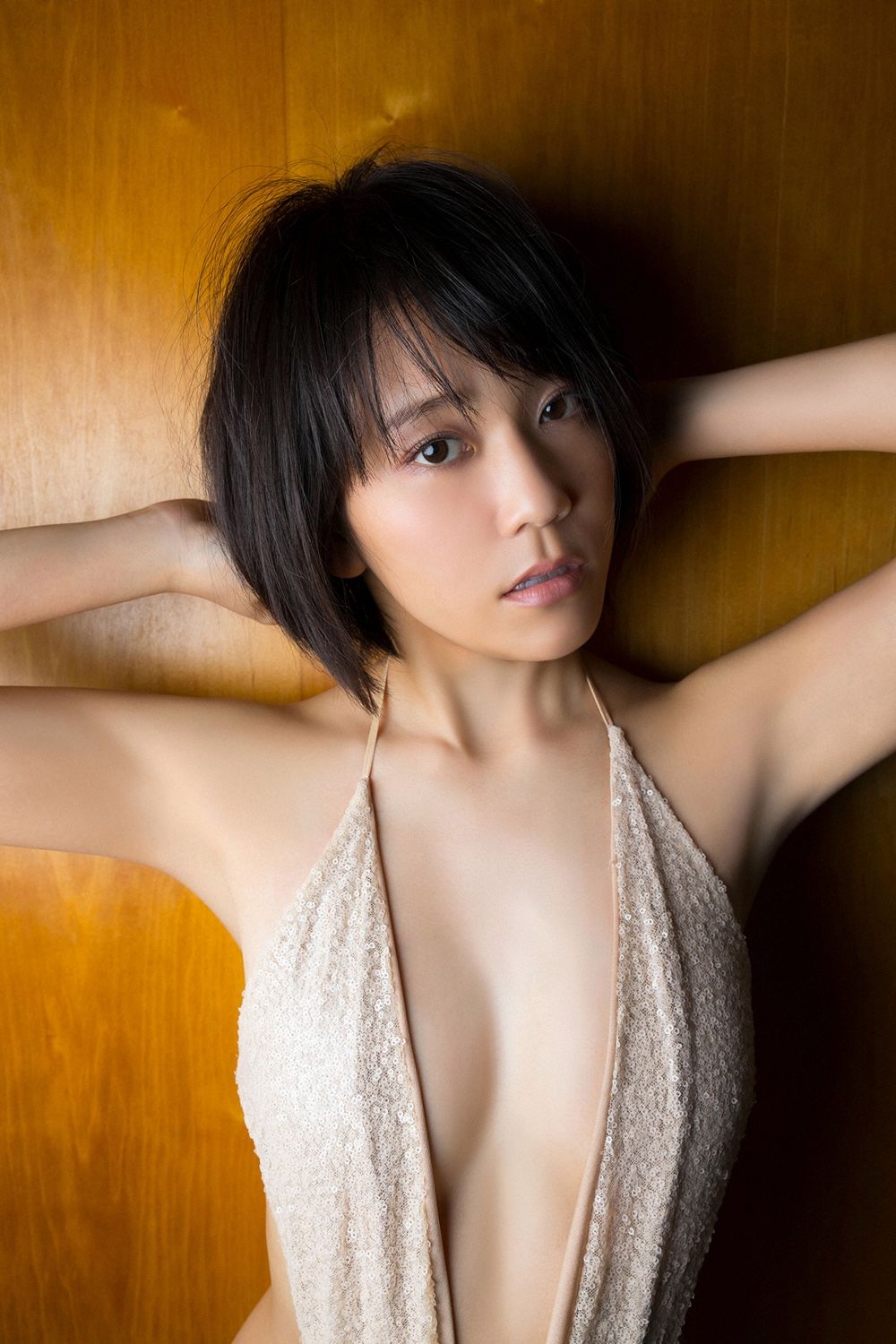 白川悠衣《四つの顔を持つ女》 [YS-Web] Vol.810