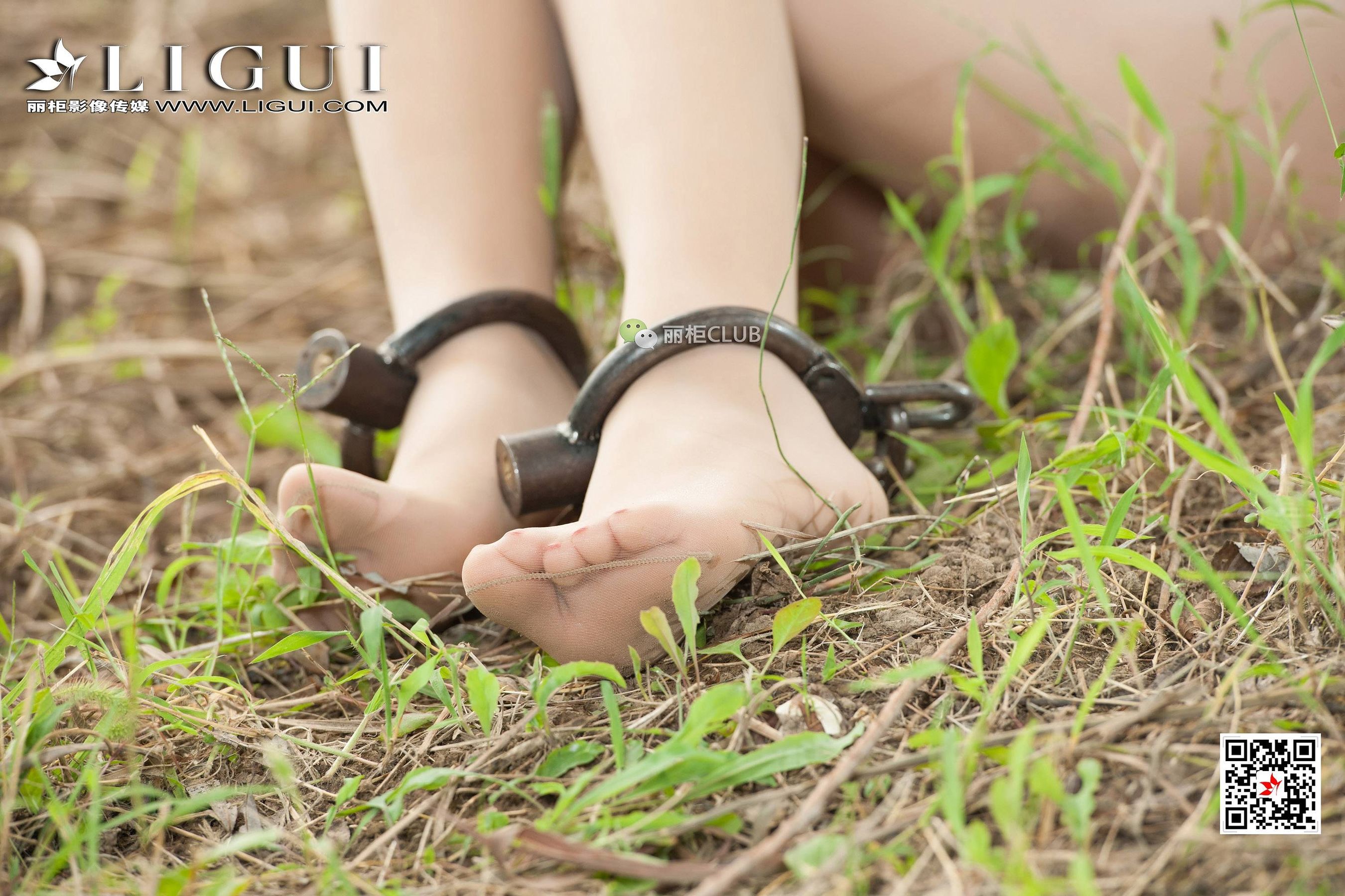 腿模思彤《旗袍美束镣铐人体》 [丽柜LIGUI] 网络丽人