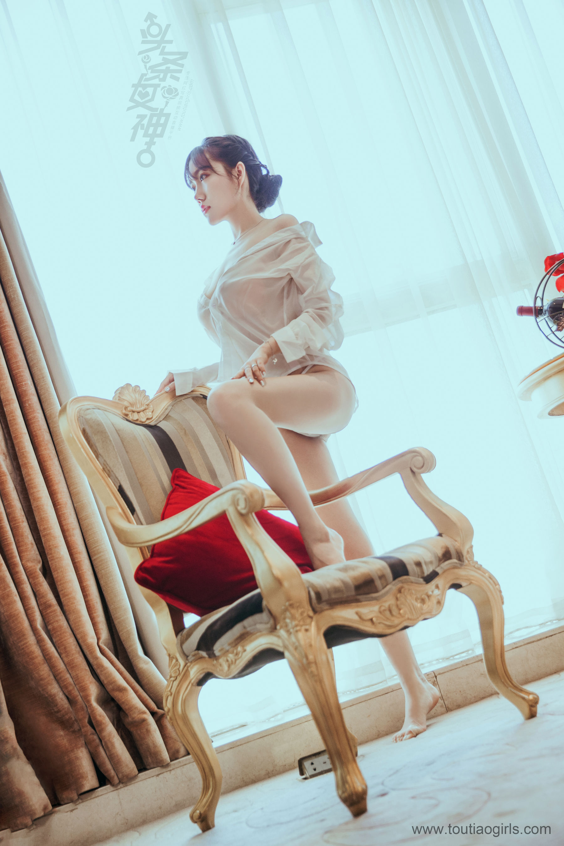 陈亦菲《卿本佳人》完整版 [头条女神Toutiaogirls]