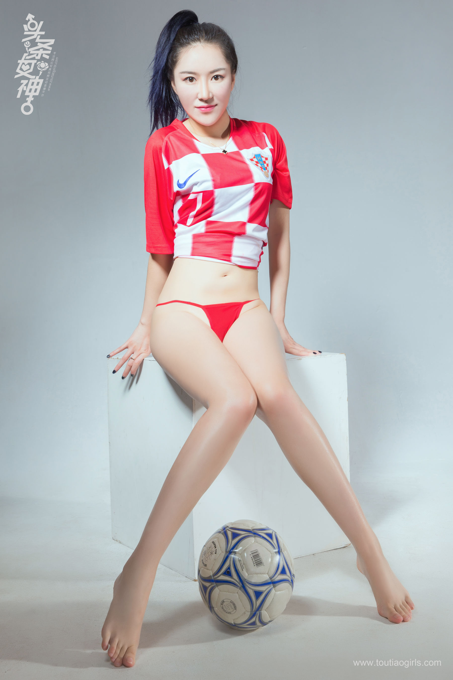 米雪《女神预测世界杯》 [头条女神Toutiaogirls]