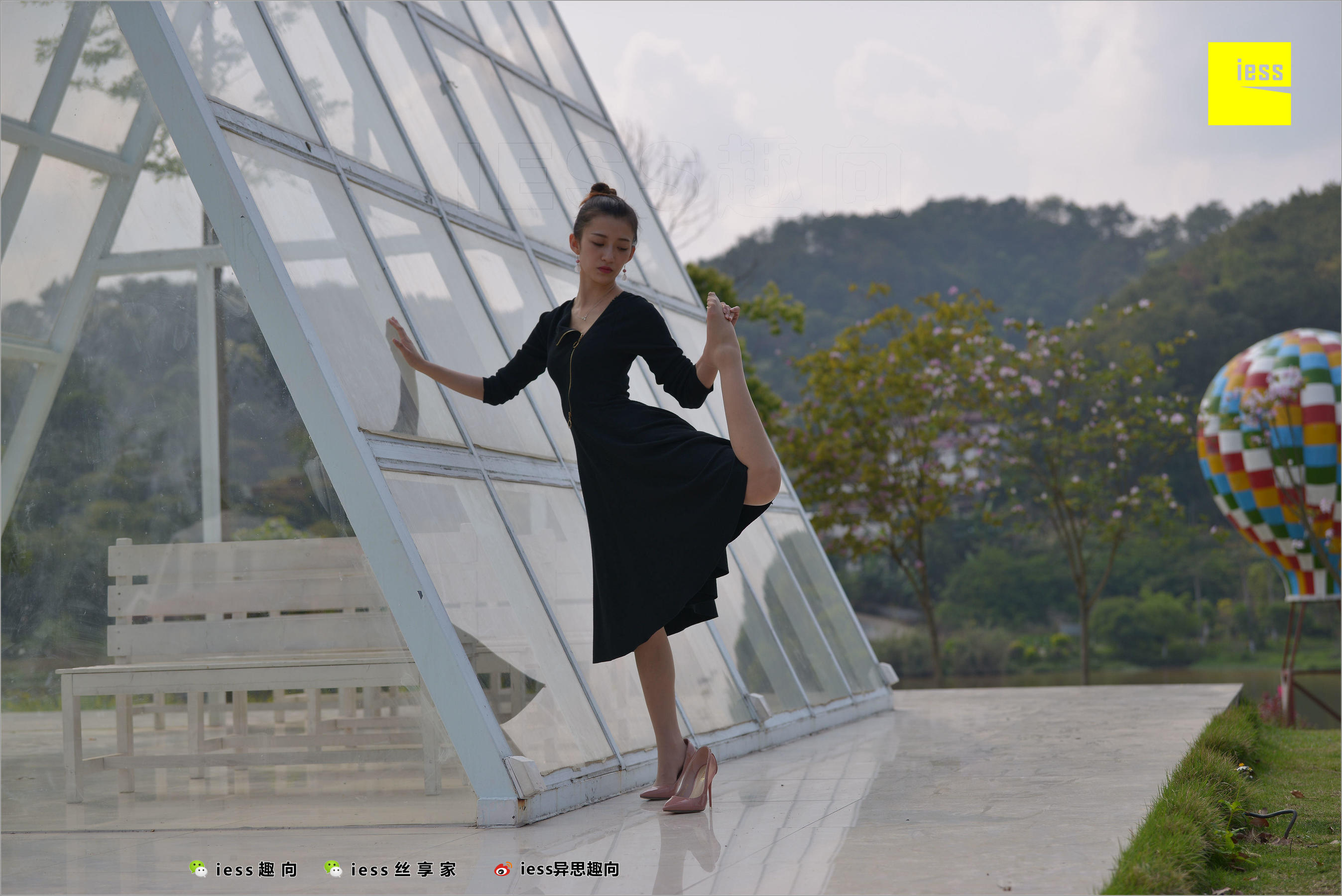秋秋《肉丝圆舞曲》 [异思趣向IESS] 丝足便当239