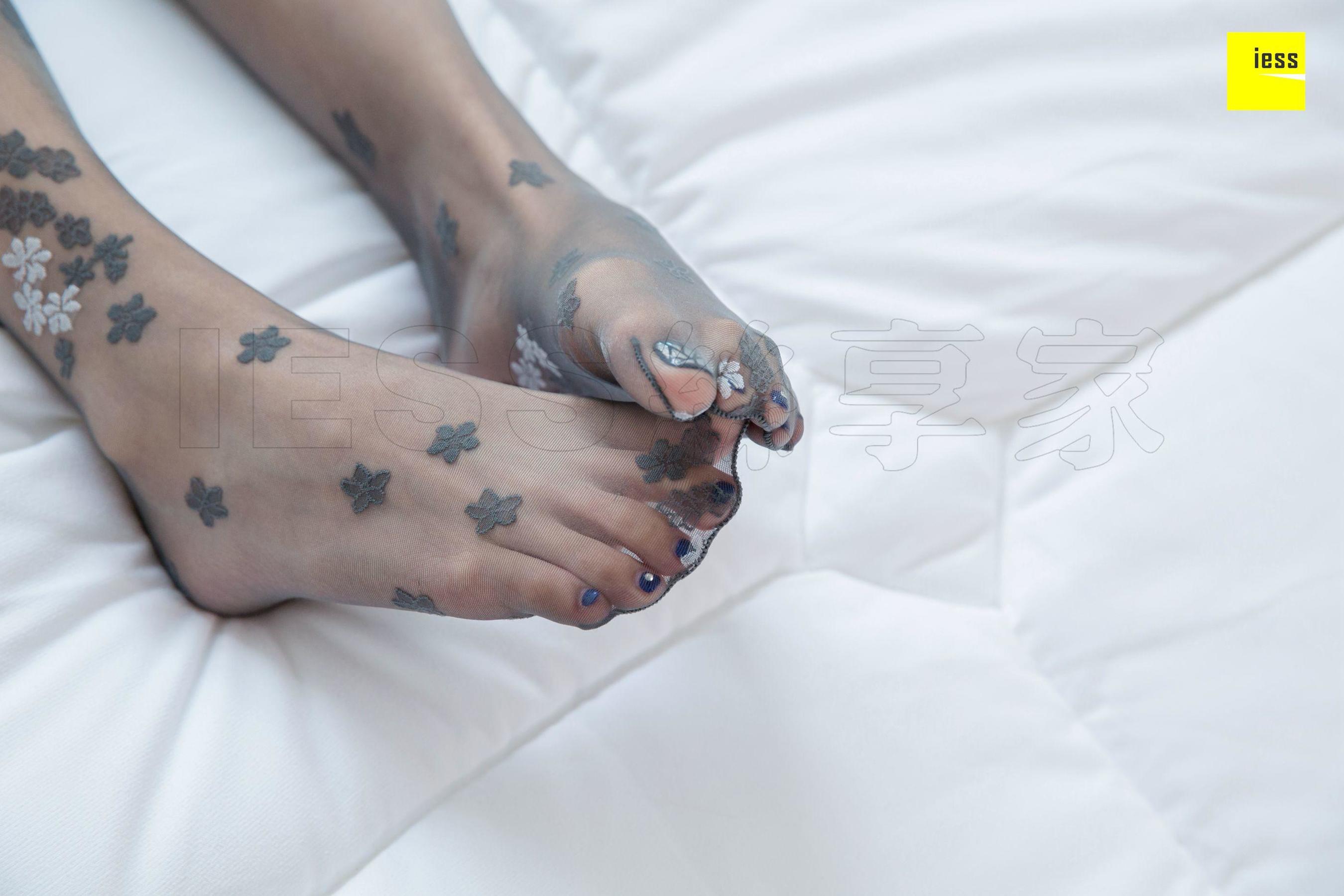 辣妈（君君）《辣妈花朵灰丝》 [异思趣向IESS] 丝享家259