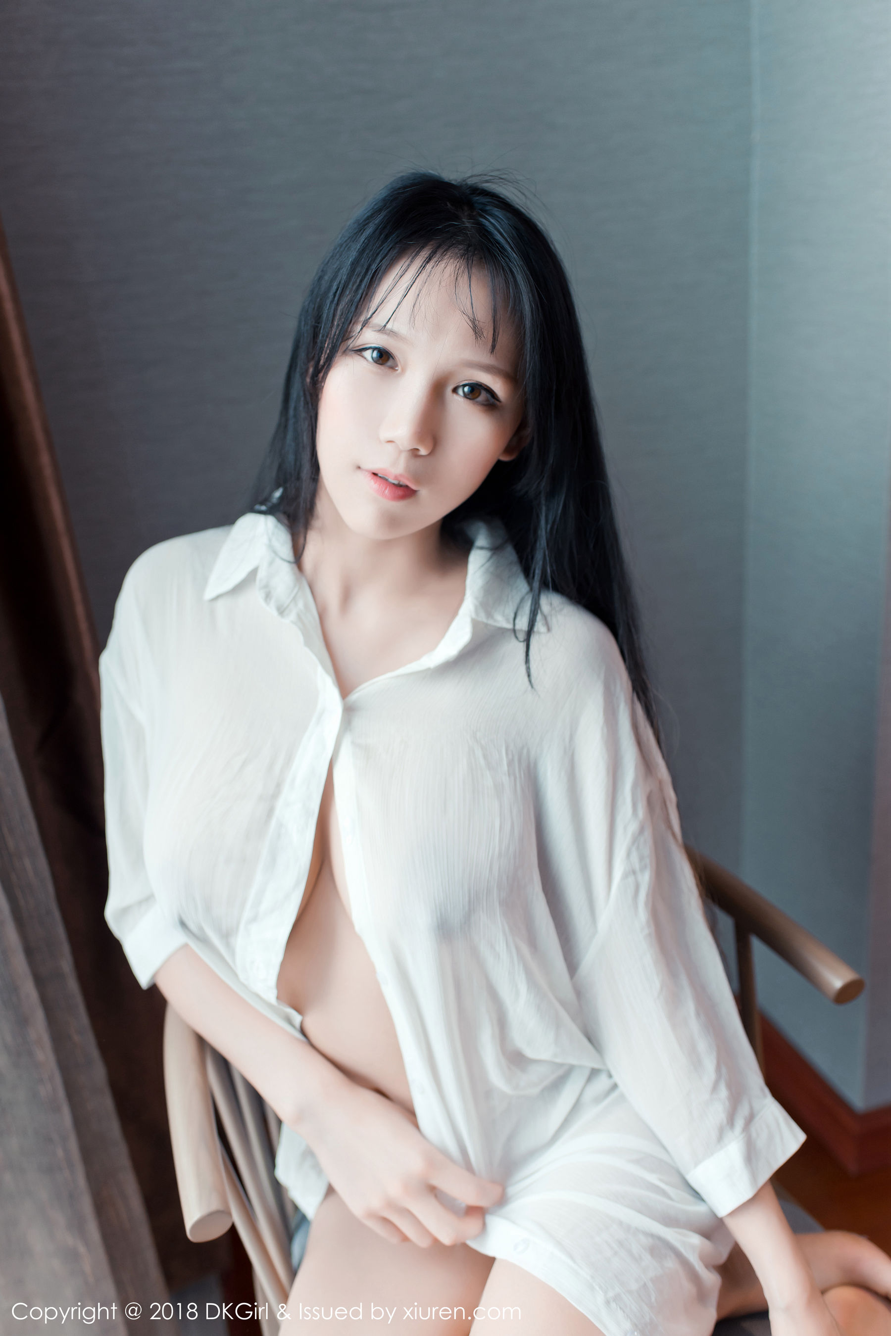 李可可《童颜巨乳，F乳真空演绎》 [御女郎DKGirl] Vol.070