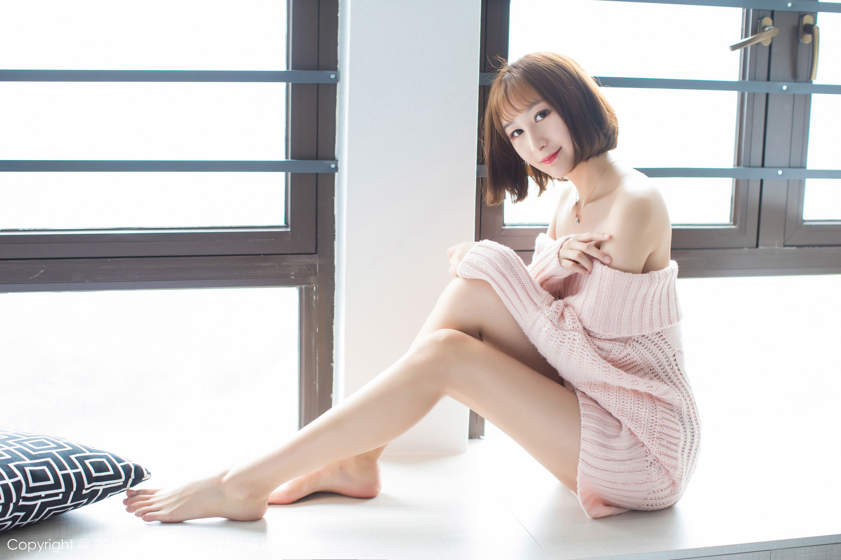 九尾Ivy-《性感极致的丝袜美腿诱惑》 [爱蜜社IMiss] Vol.240
