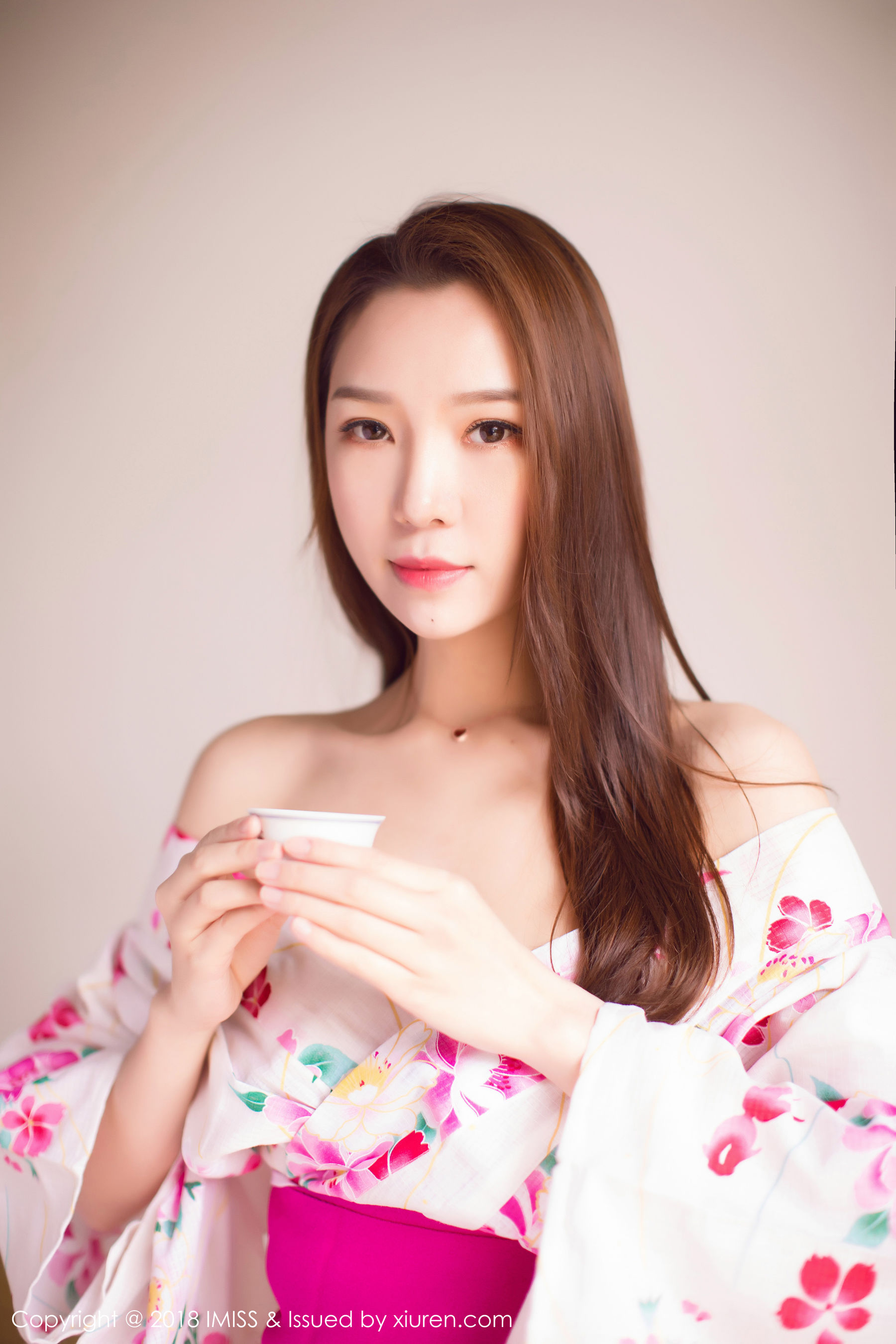 新人模特katrina《首套写真》 [爱蜜社IMiss] Vol.252