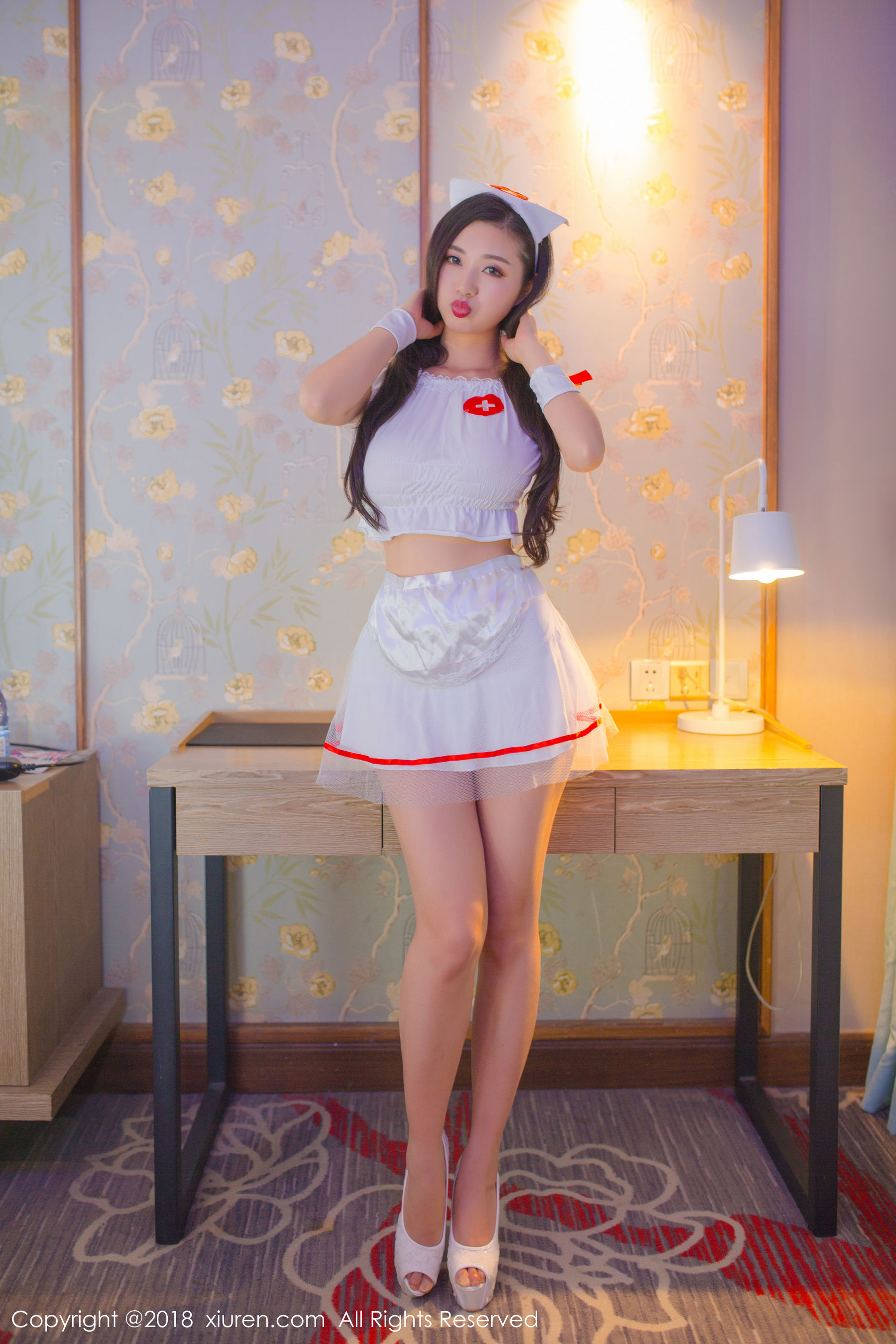 宋-KiKi《护士制服》 [秀人XIUREN] No.1052