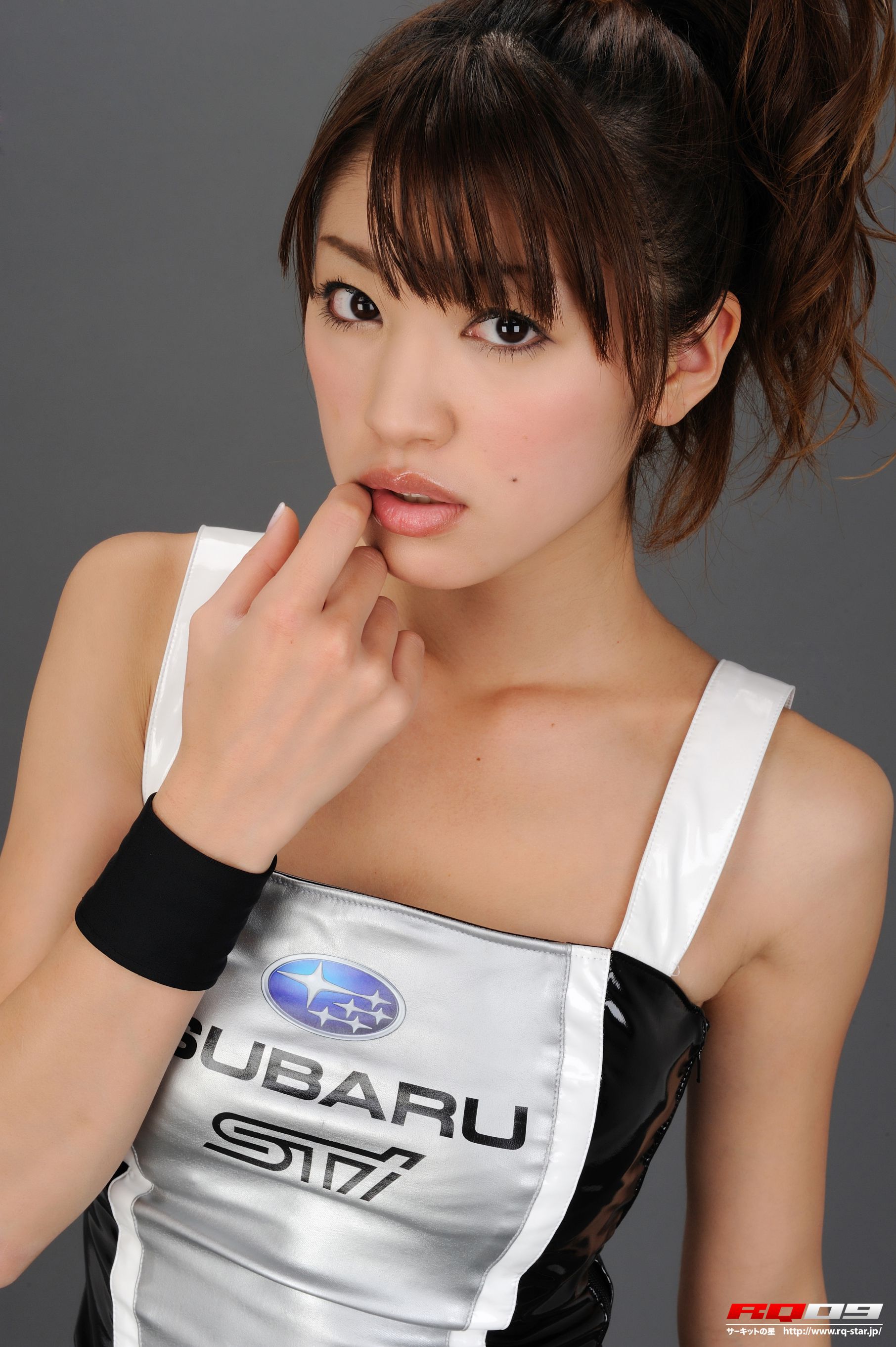 [RQ-STAR] NO.00250 Kozue Yashiro 矢代梢 Race Queen 写真集