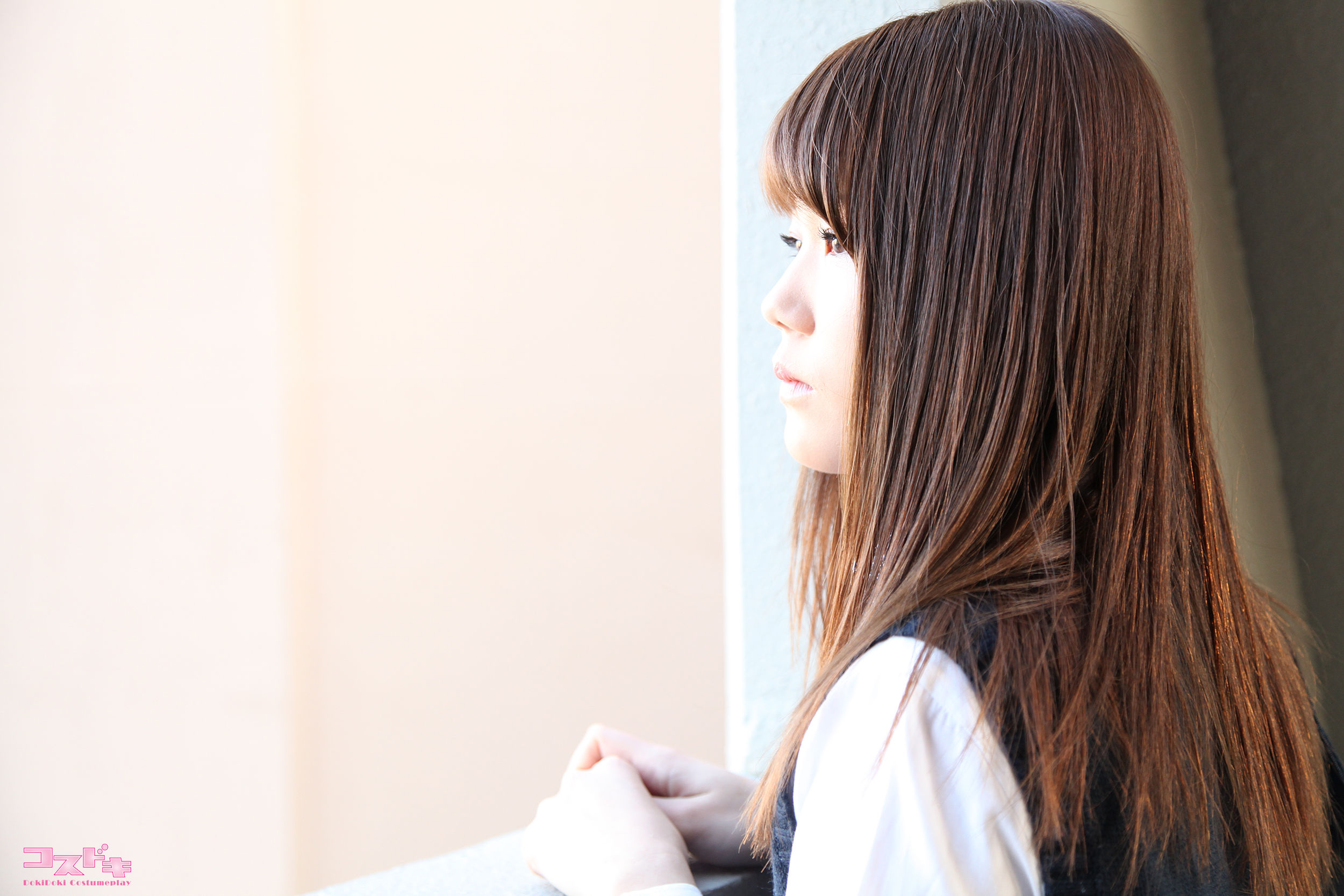 [Cosdoki] Hikari Kobayashi 小林ひかり kobayashihikari_pic_seifuku1