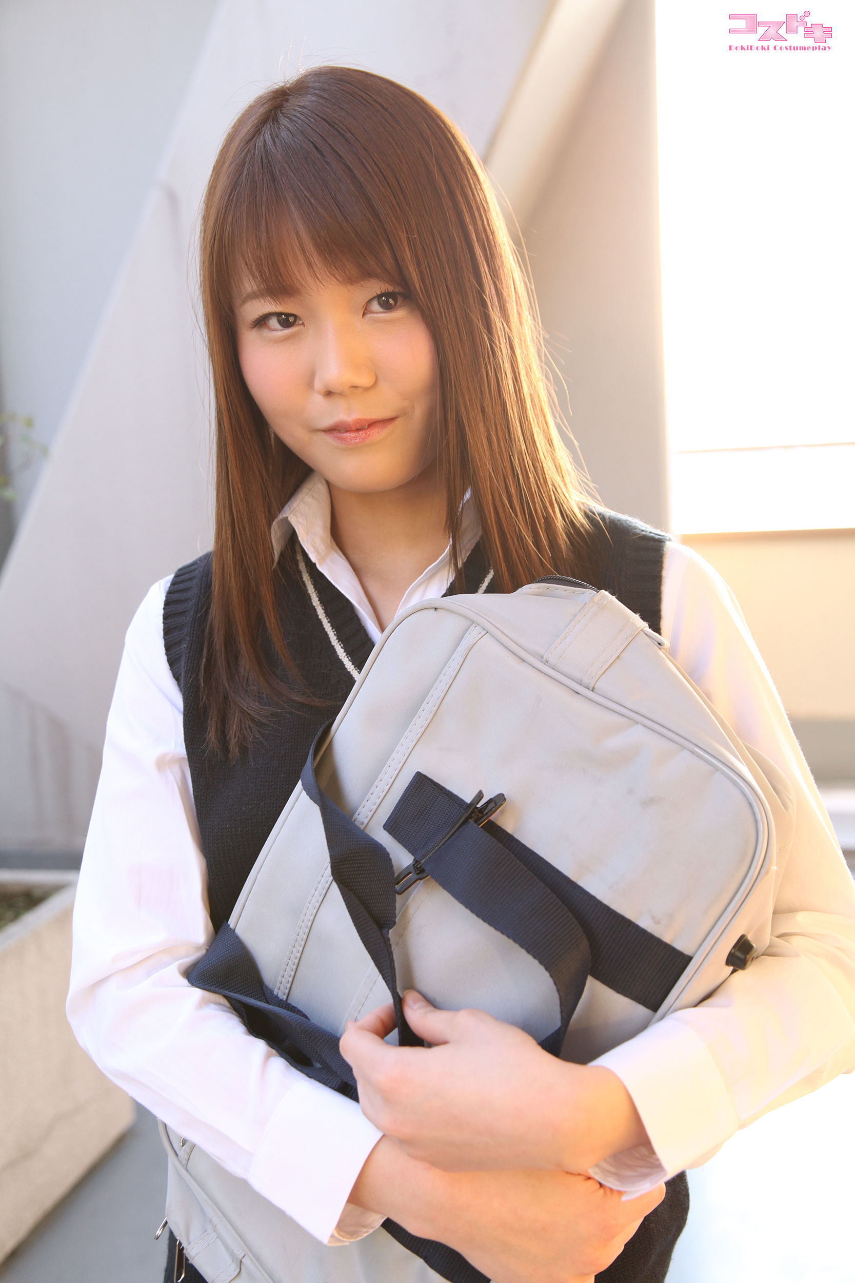 [Cosdoki] Hikari Kobayashi 小林ひかり kobayashihikari_pic_seifuku1