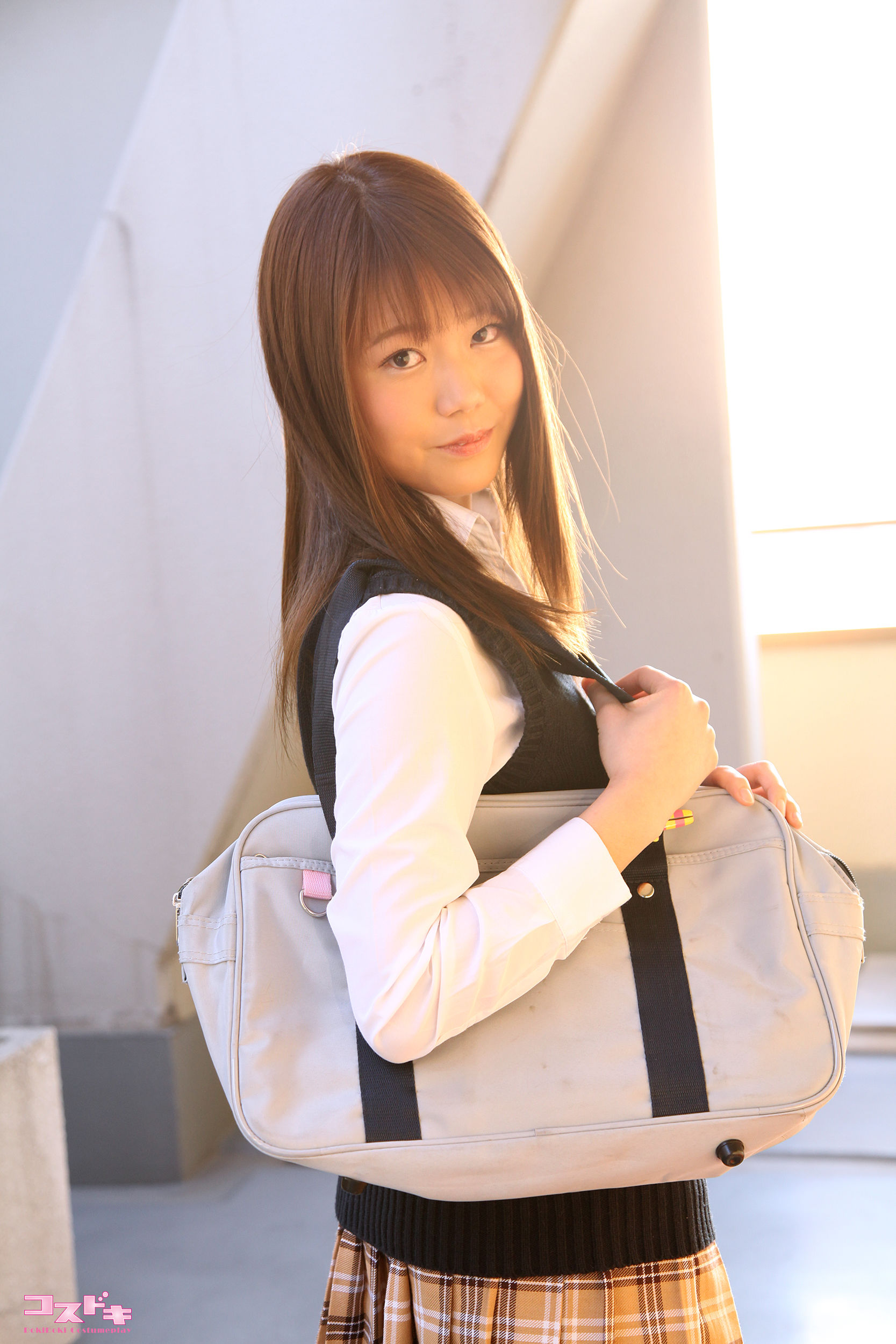 [Cosdoki] Hikari Kobayashi 小林ひかり kobayashihikari_pic_seifuku1