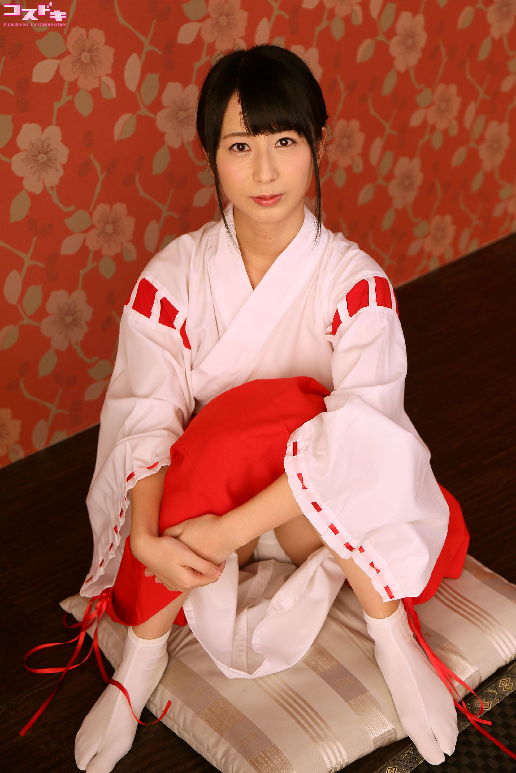 [Cosdoki] Sora Izumi 泉水蒼空 - izumisora_pic_miko1