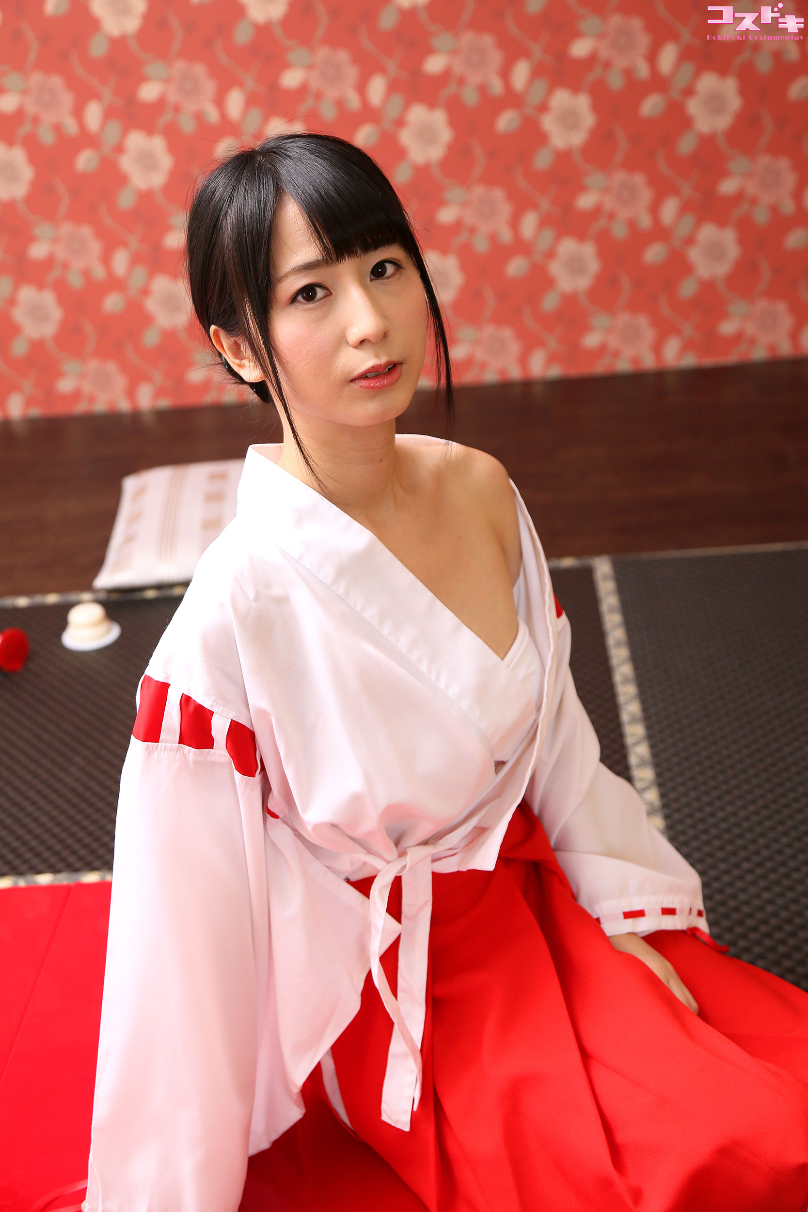 [Cosdoki] Sora Izumi 泉水蒼空 - izumisora_pic_miko1