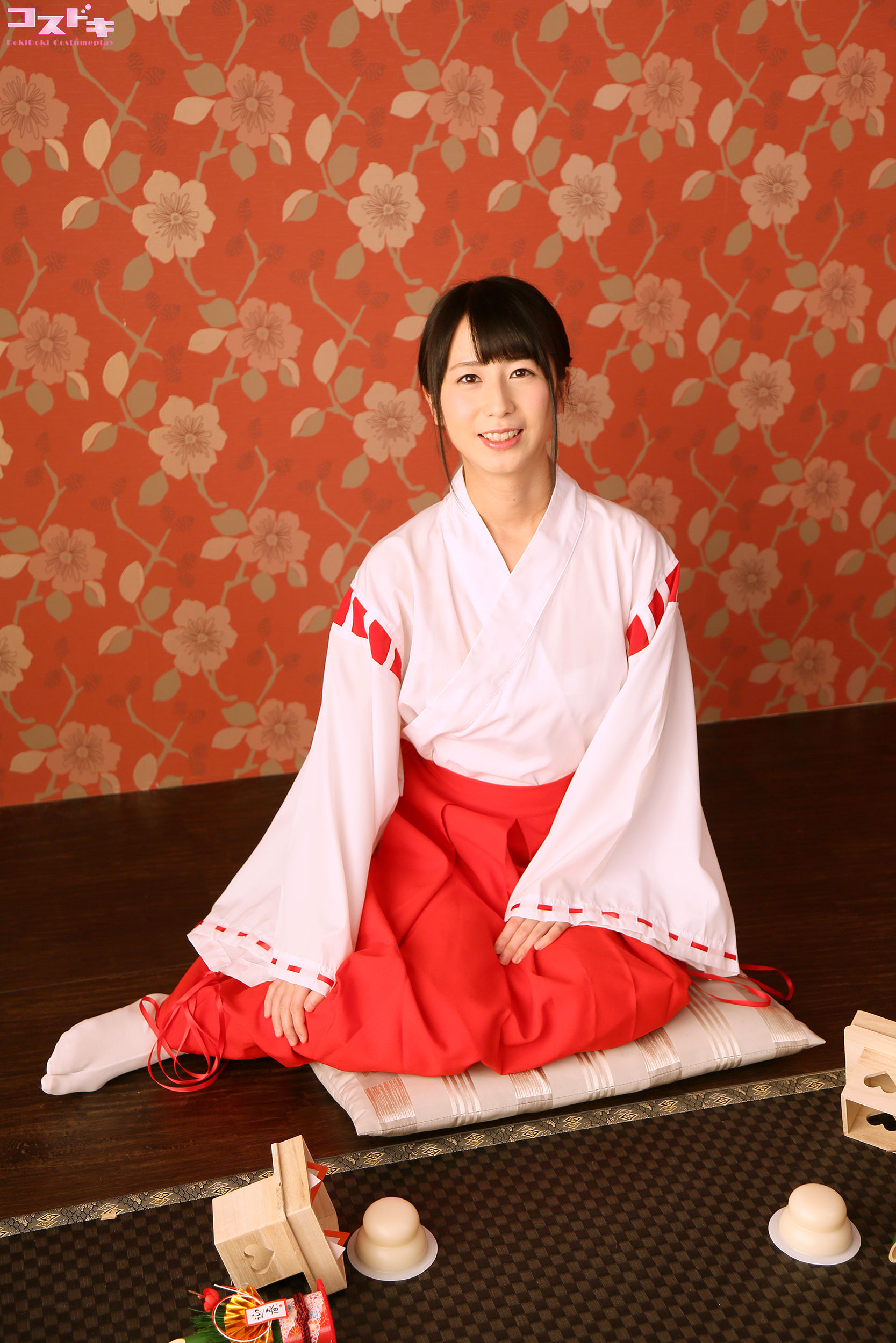 [Cosdoki] Sora Izumi 泉水蒼空 - izumisora_pic_miko1