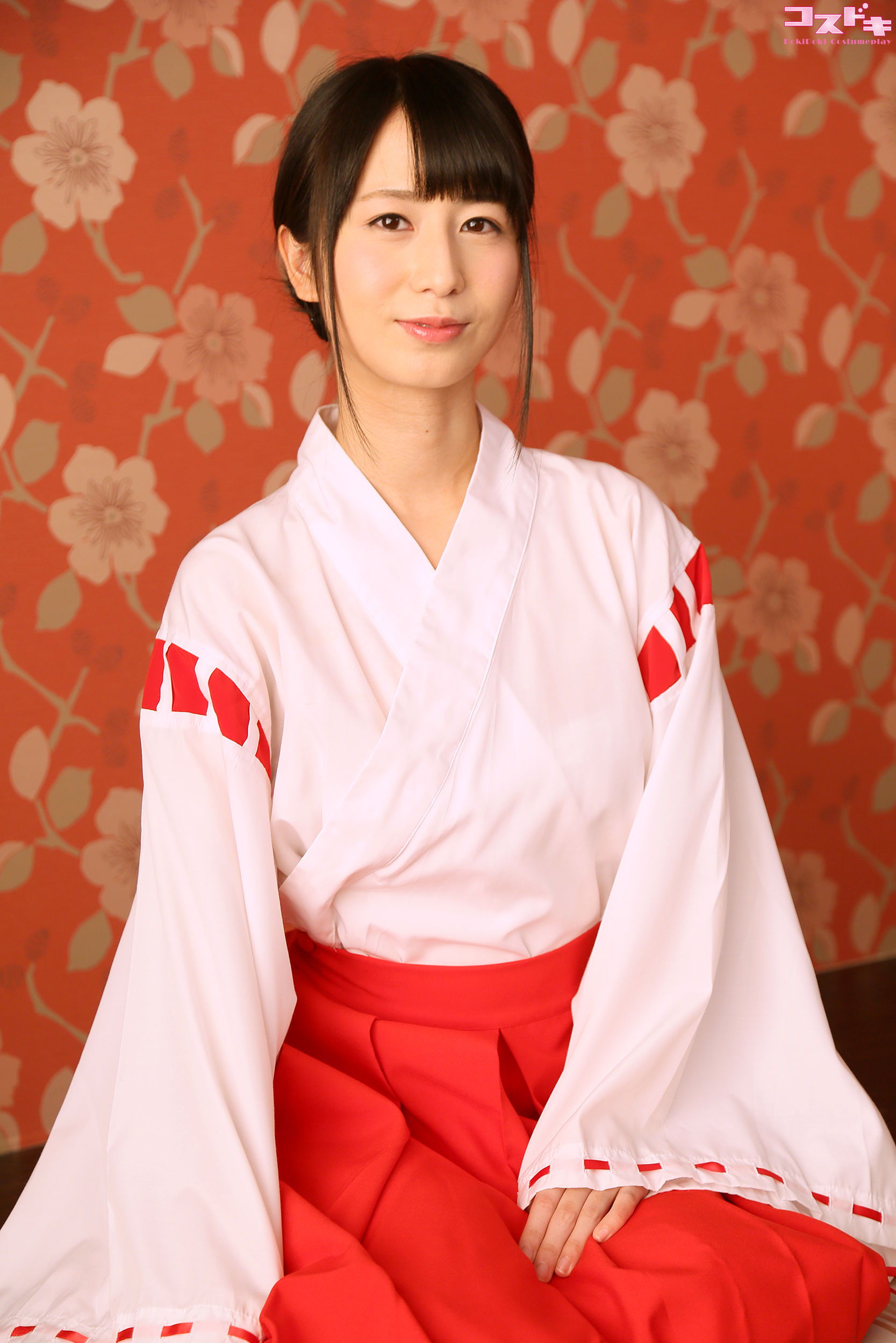 [Cosdoki] Sora Izumi 泉水蒼空 - izumisora_pic_miko1
