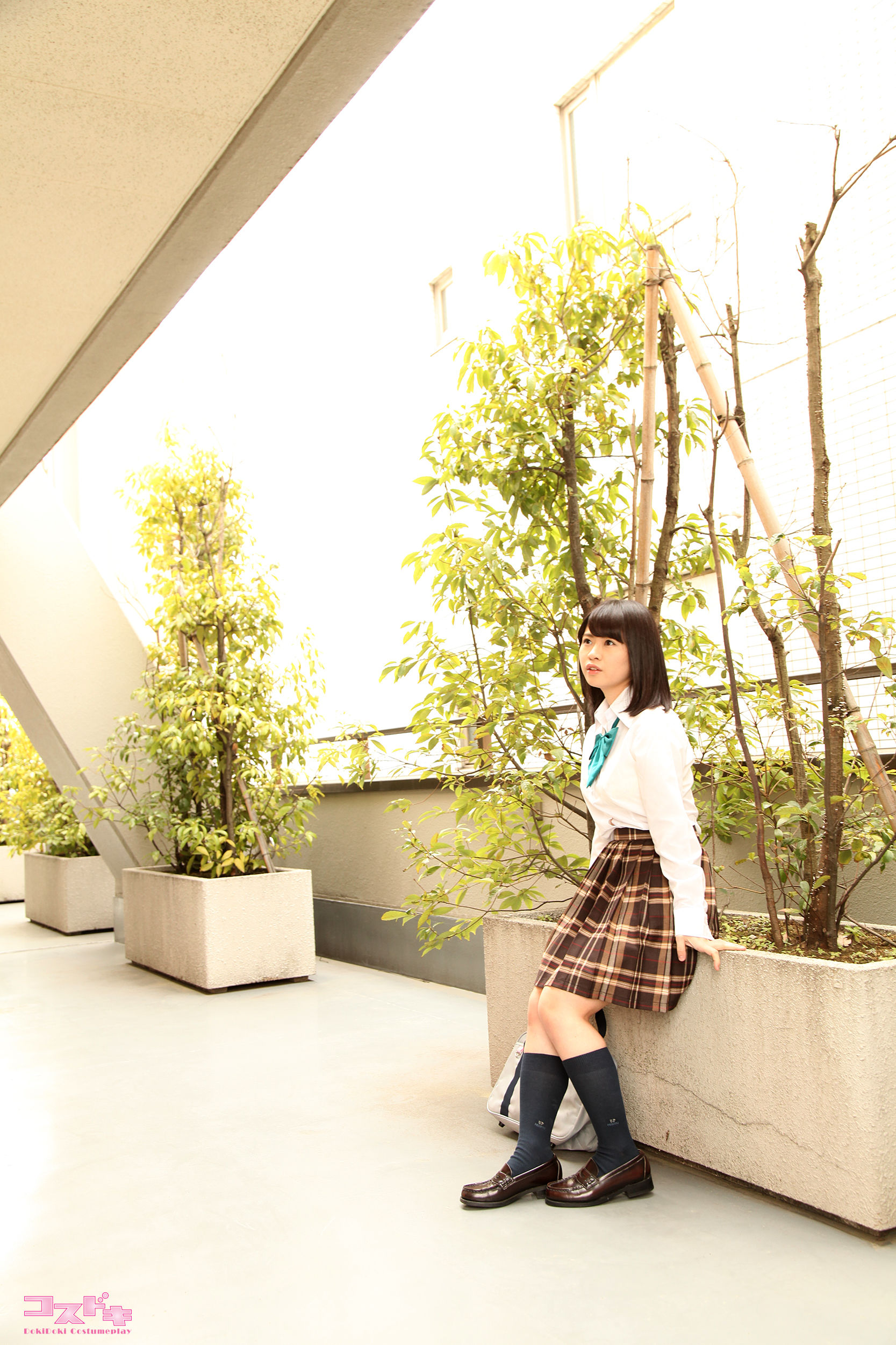 [Cosdoki] Yurina Aizawa 相澤ゆりな aizawayurina_pic_seifuku1