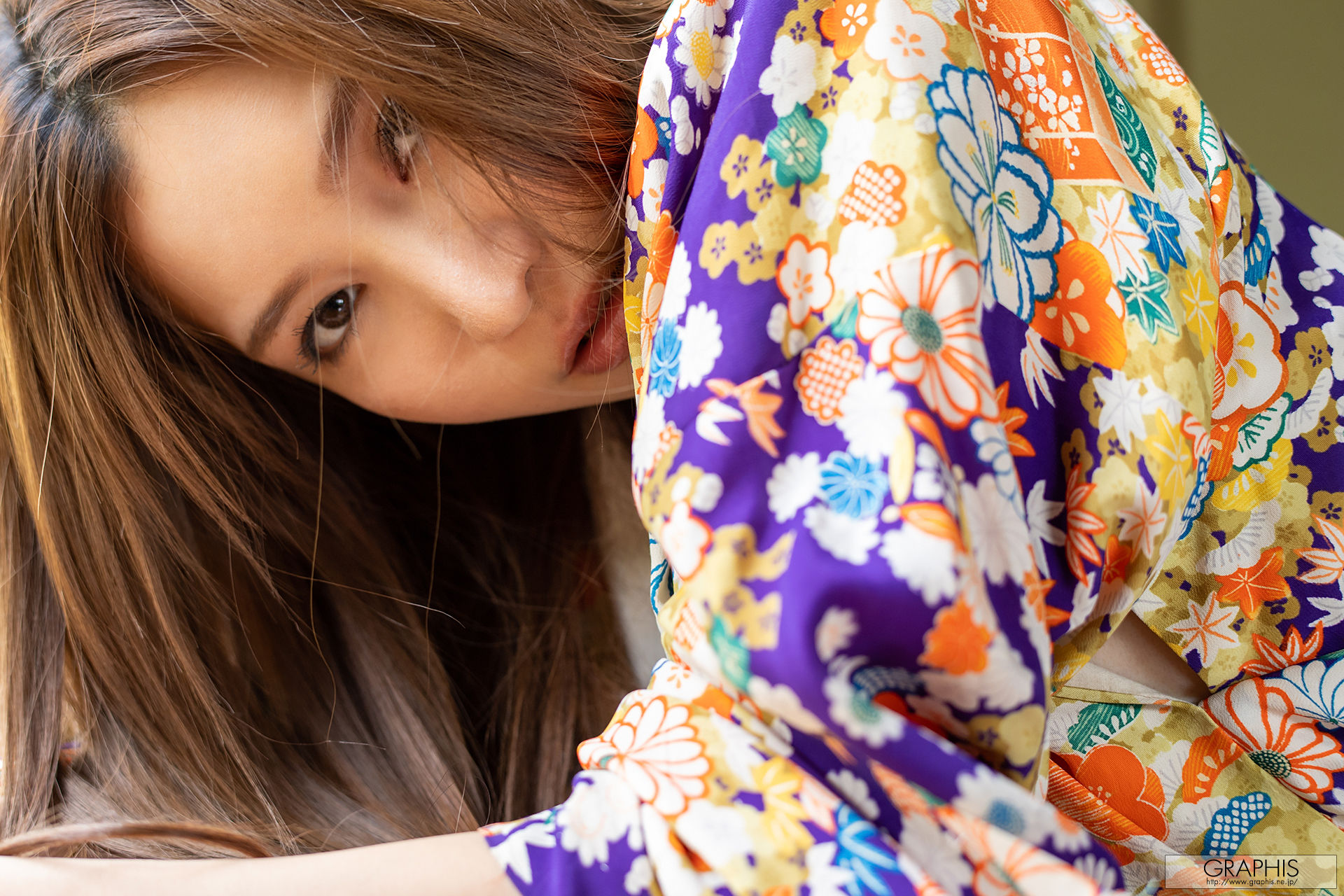 [Graphis] Gals Aoi 葵 『Allure』