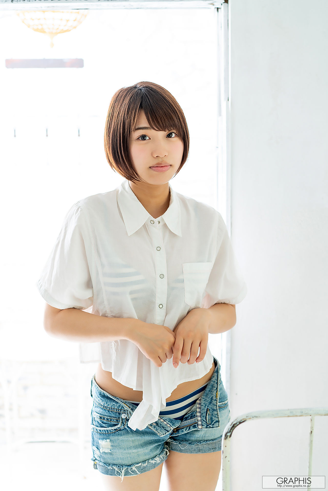 [Graphis] First Gravure 初脱ぎ娘 Mahiro Tadai 唯井まひろ