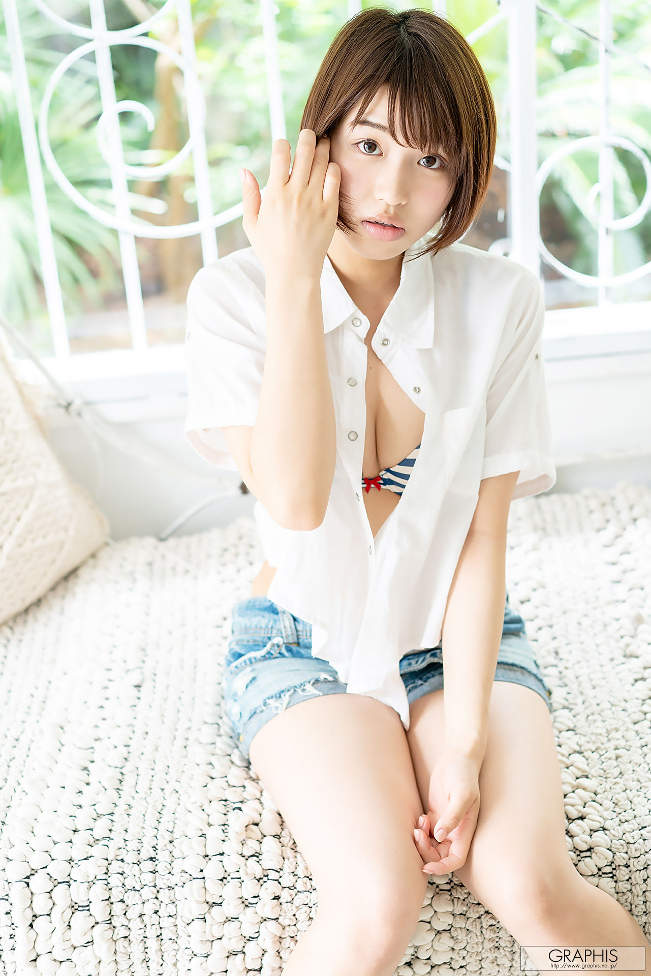 [Graphis] First Gravure 初脱ぎ娘 Mahiro Tadai 唯井まひろ