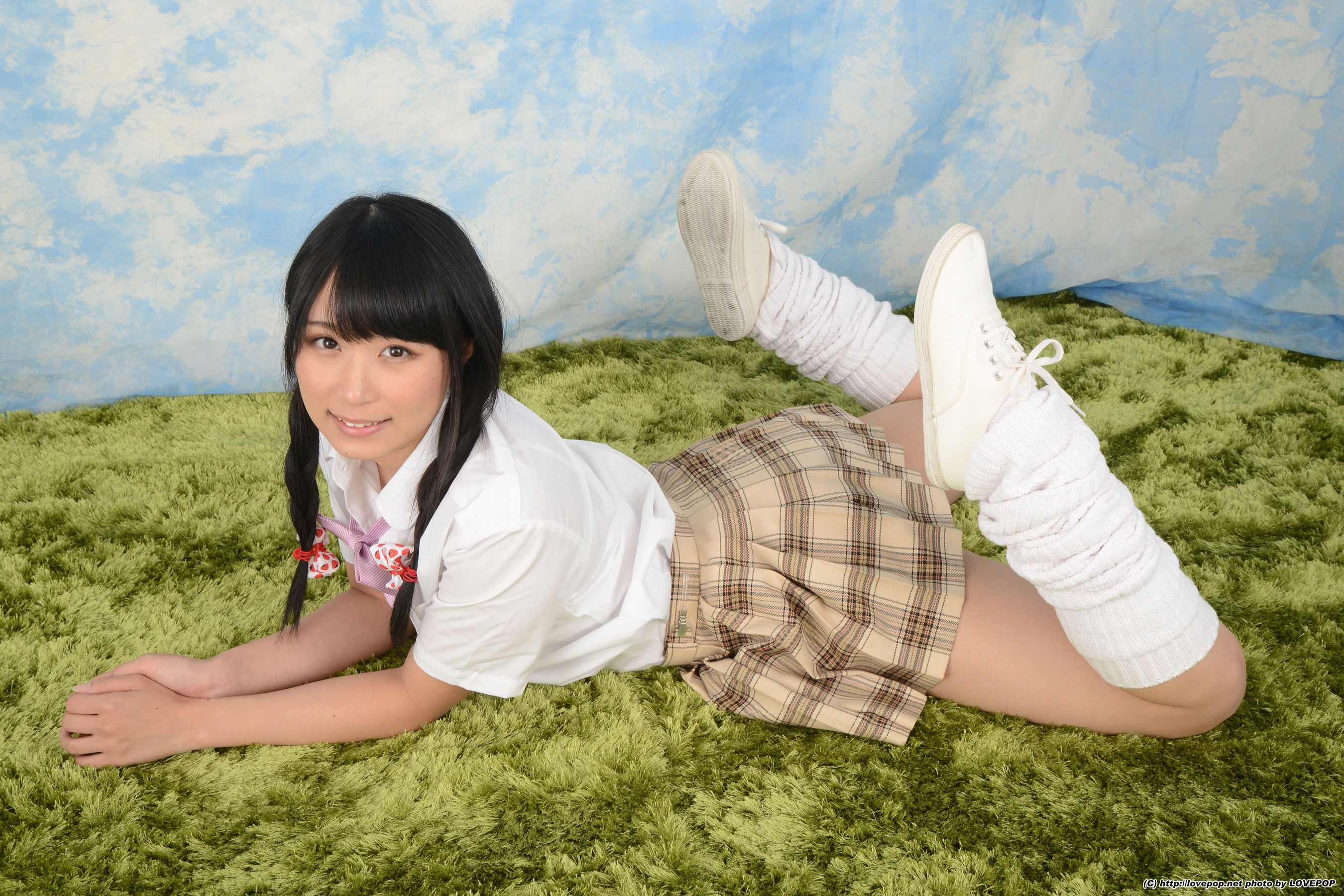 [LOVEPOP] Mikuni Saran 三國さらん bicycle ! panchira!! - PPV
