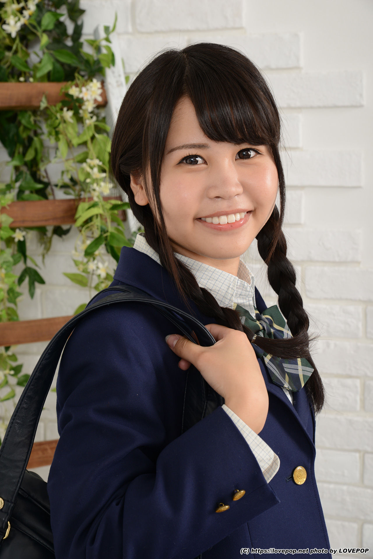 [LOVEPOP] Miri Enomoto 榎本みり Photoset 01