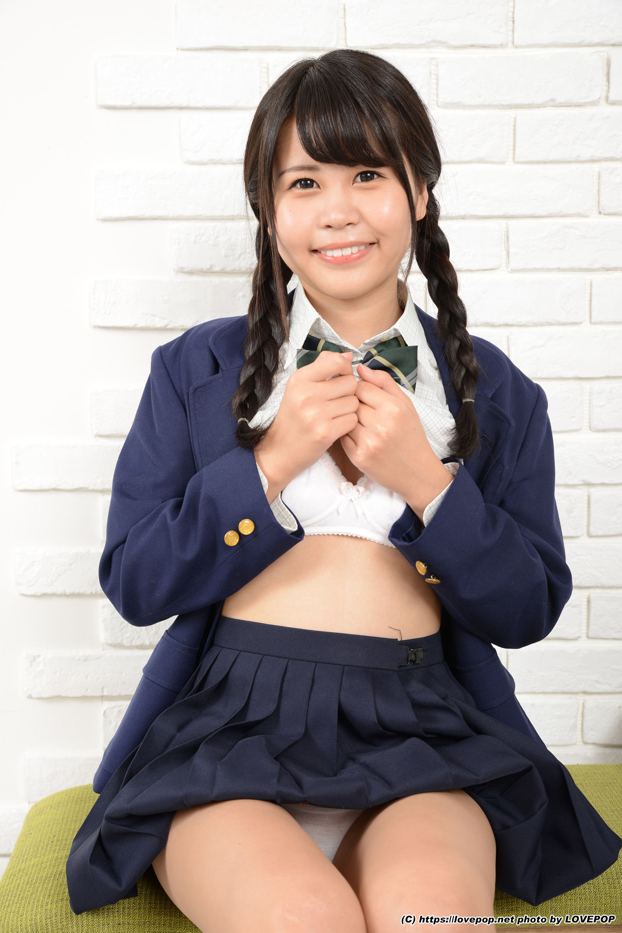 [LOVEPOP] Miri Enomoto 榎本みり Photoset 01