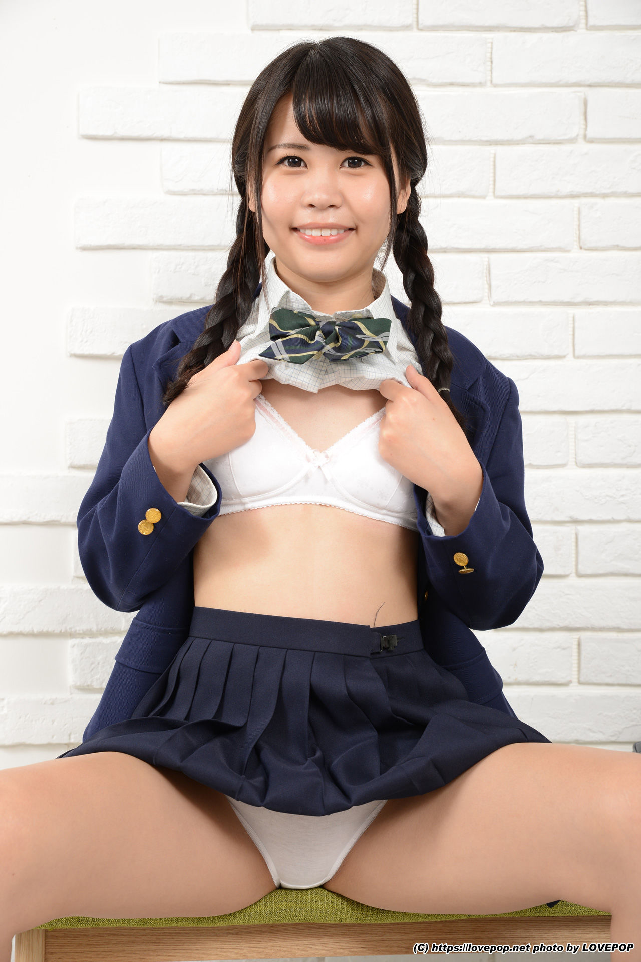 [LOVEPOP] Miri Enomoto 榎本みり Photoset 01