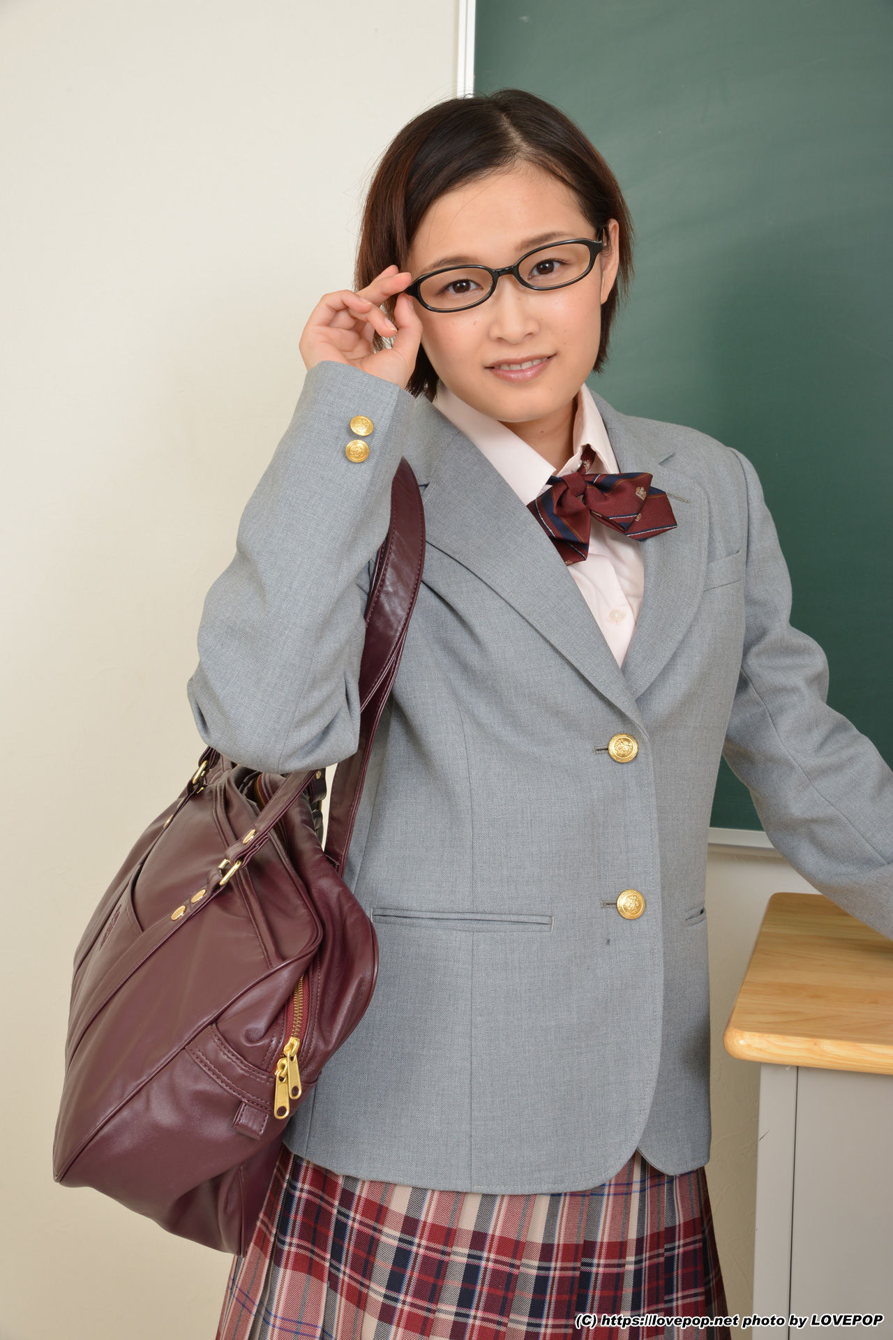 [LOVEPOP] Takeuchi Makoto 竹内真琴 Photoset 06