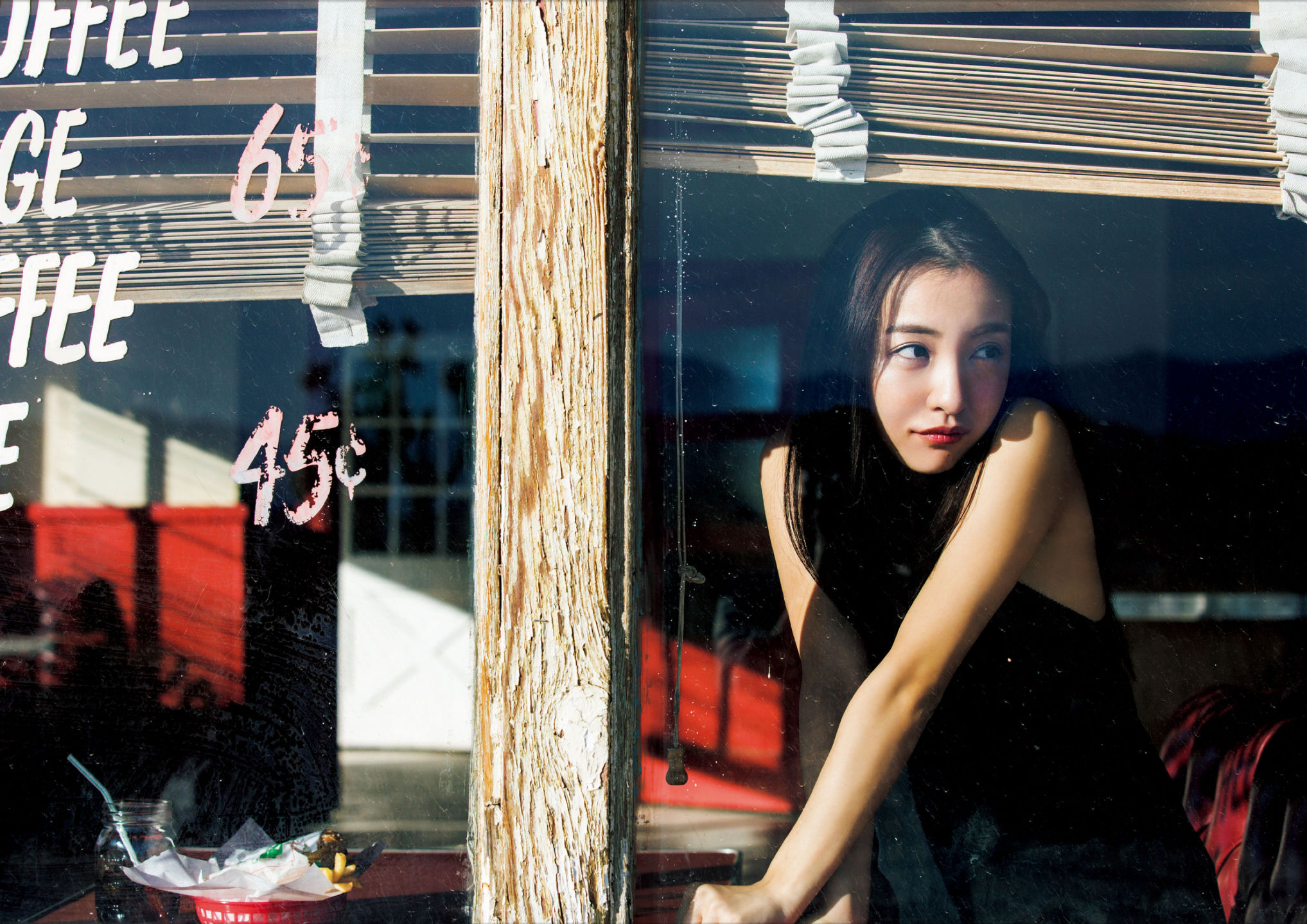 板野友美 写真集「Wanderer」(Kindle)