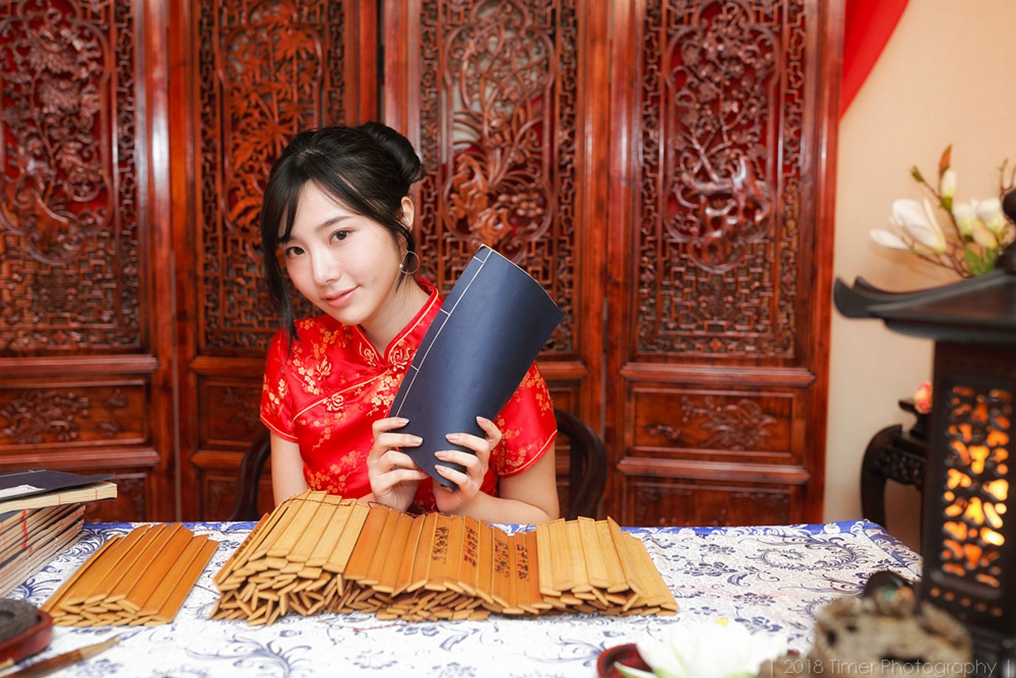 [台湾正妹]  Zora 贺喜新春时尚棚拍（上）