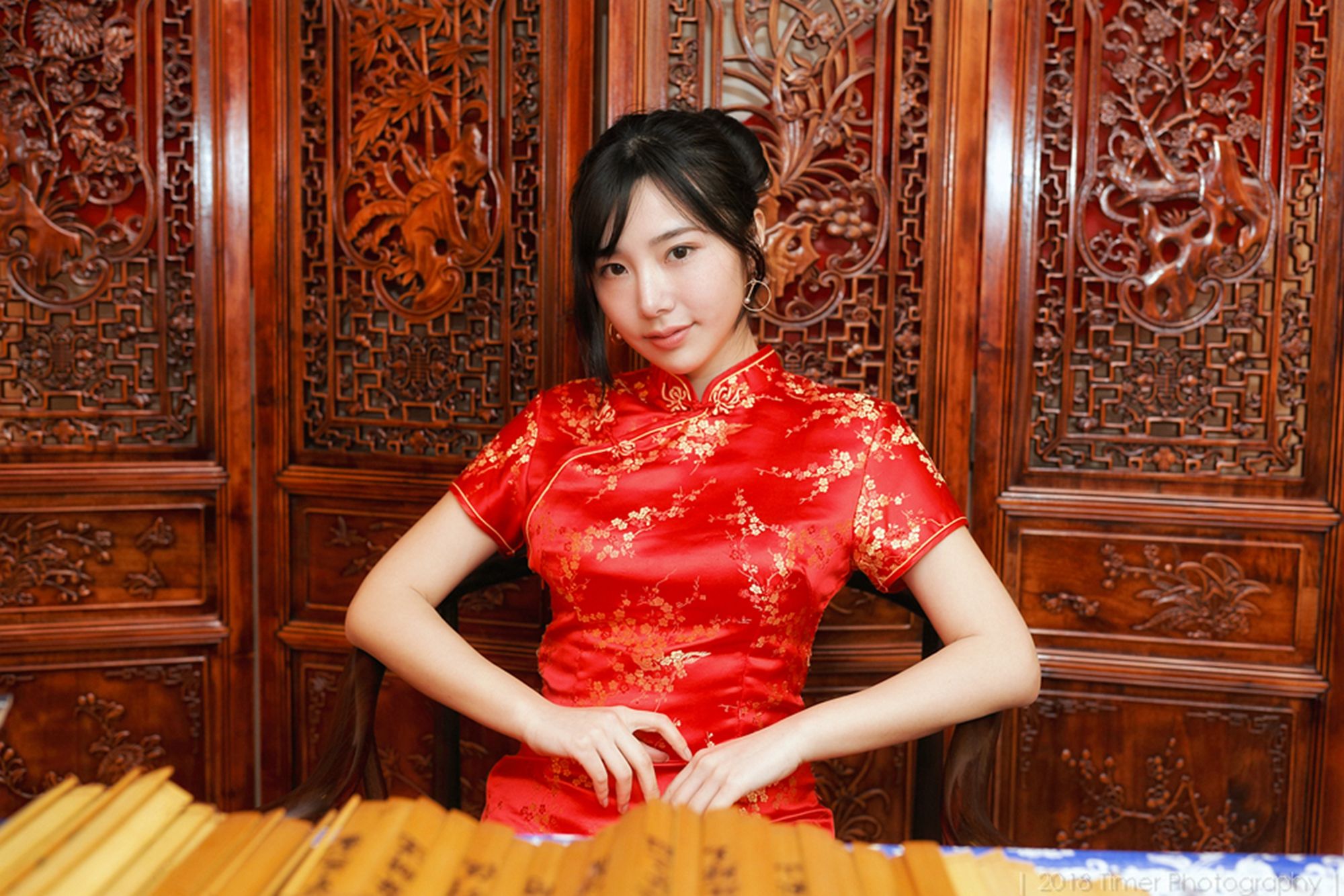 [台湾正妹]  Zora 贺喜新春时尚棚拍（上）