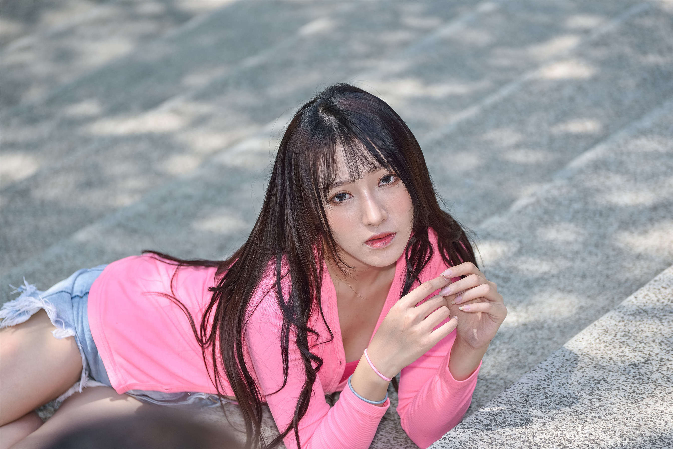 [台湾正妹] 比比 國美.時裝 牛仔街拍