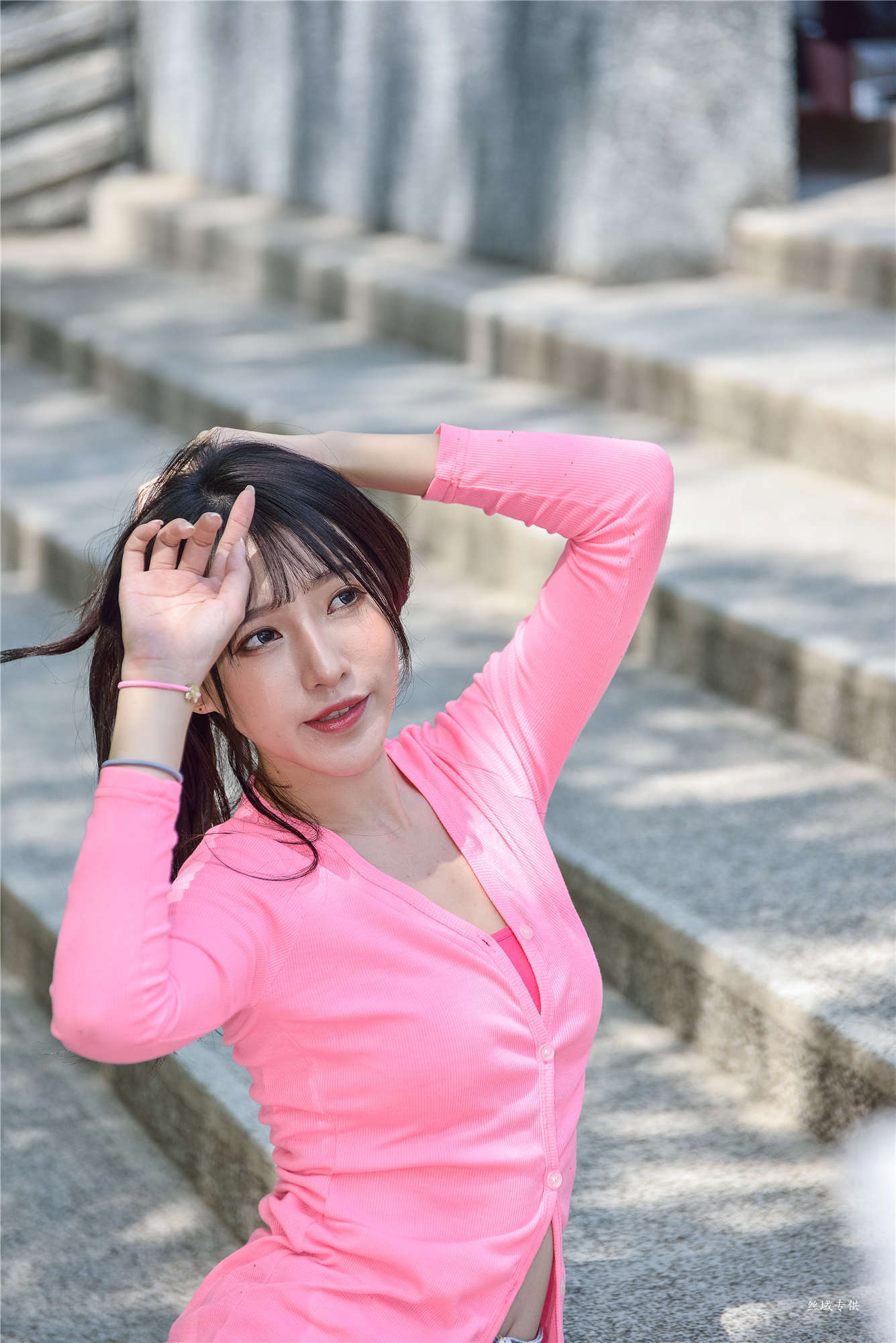 [台湾正妹] 比比 國美.時裝 牛仔街拍