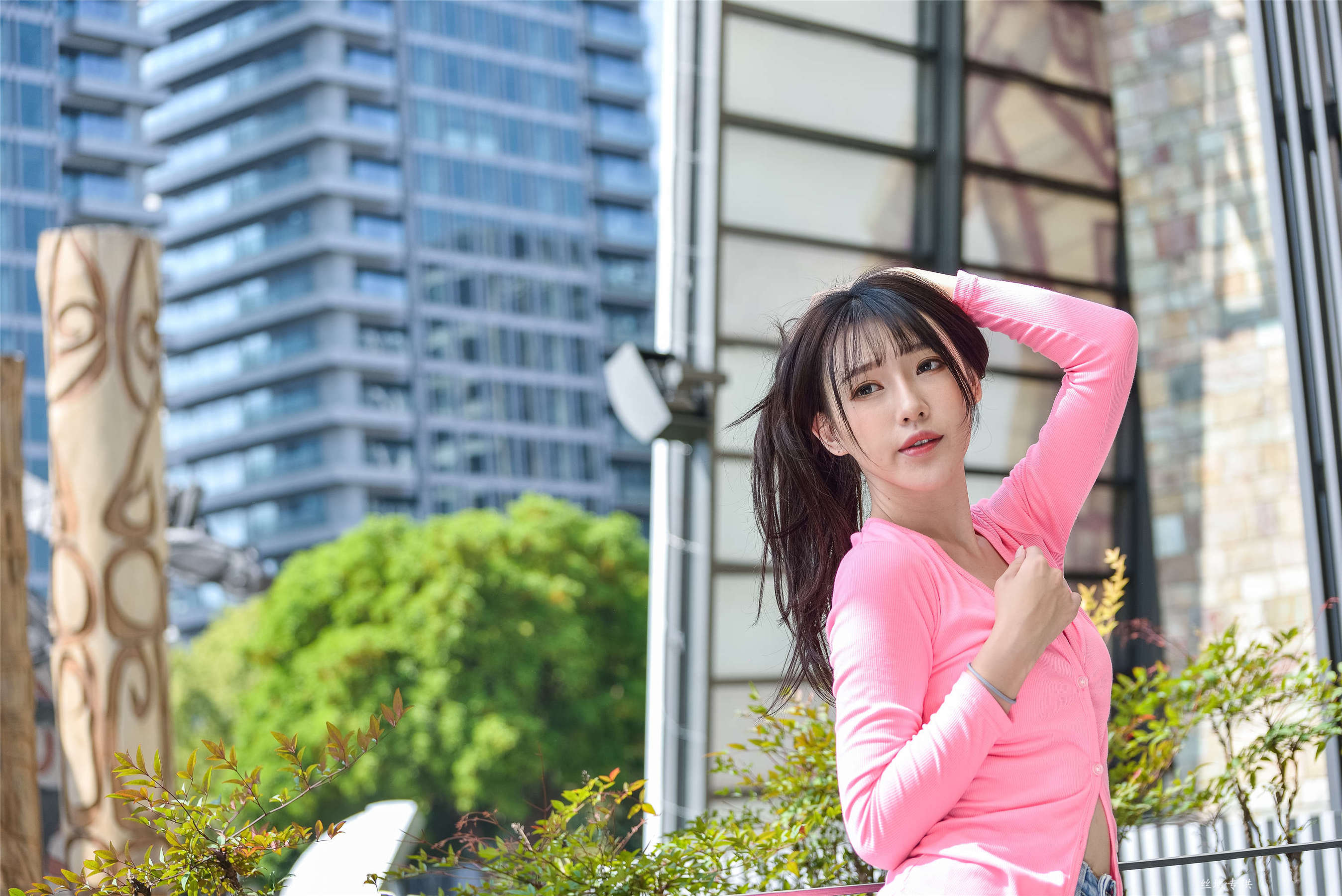 [台湾正妹] 比比 國美.時裝 牛仔街拍
