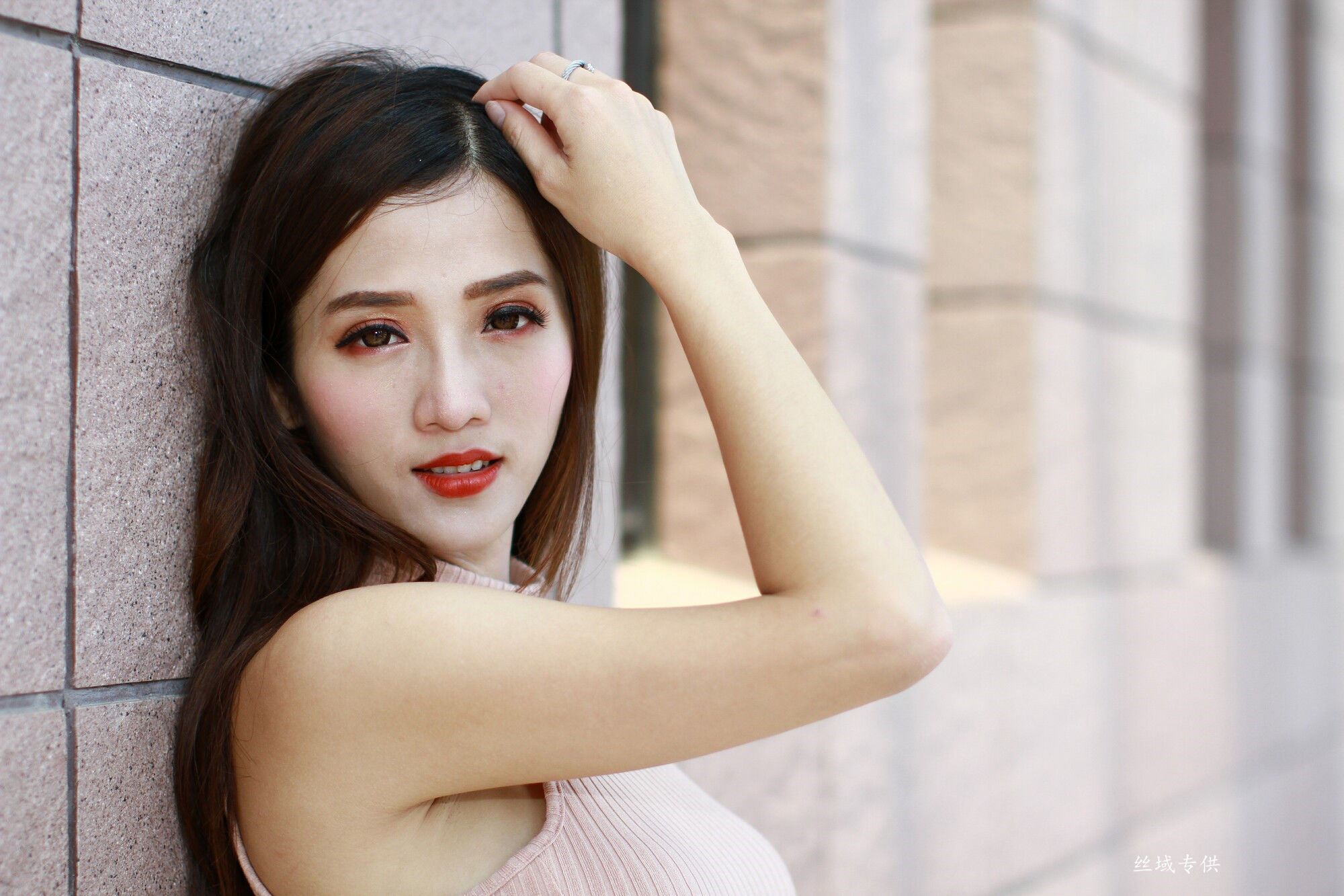 [台湾正妹] Go Go 高雄美術館