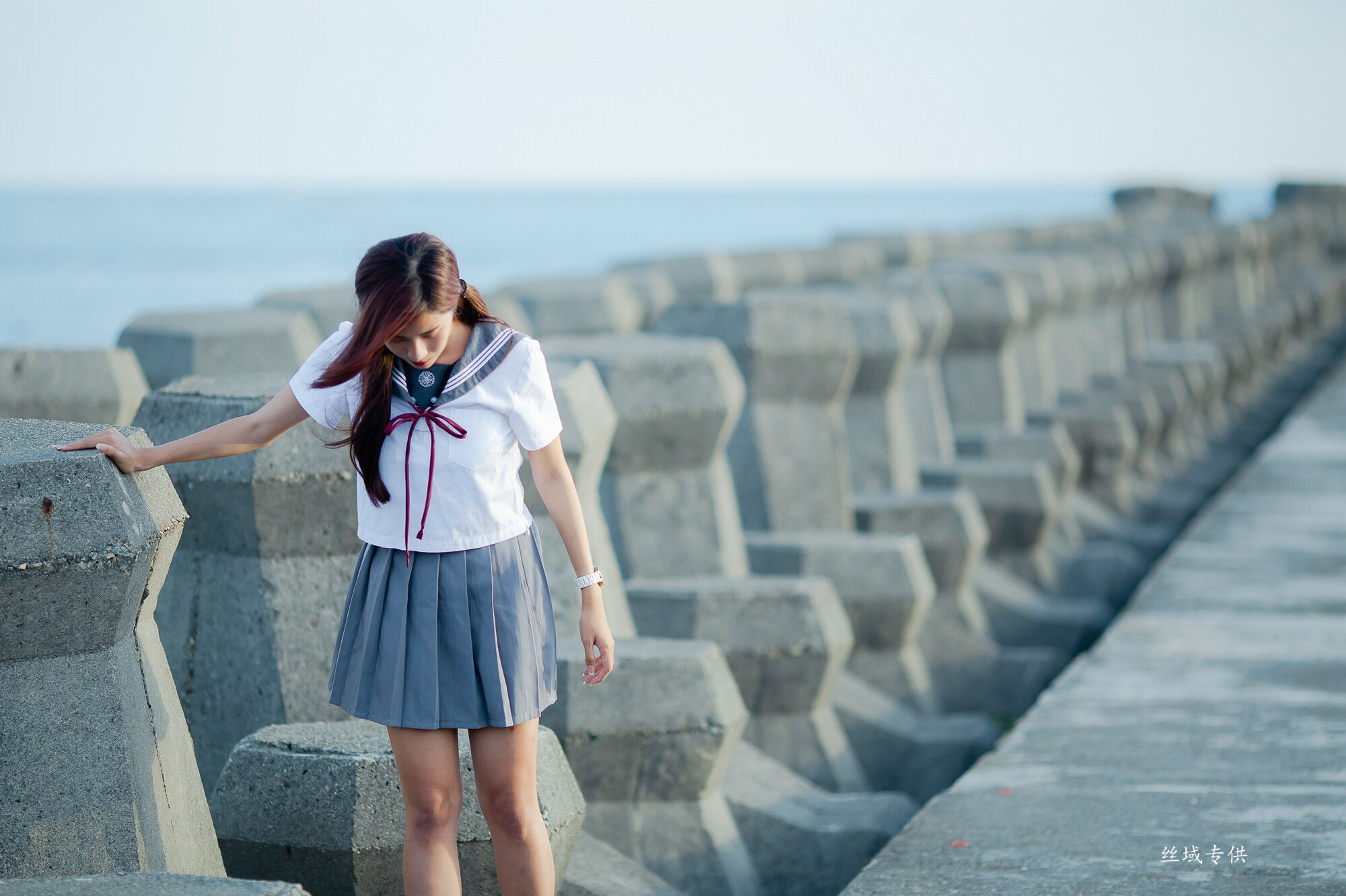 [台湾正妹] 方唯真 制服