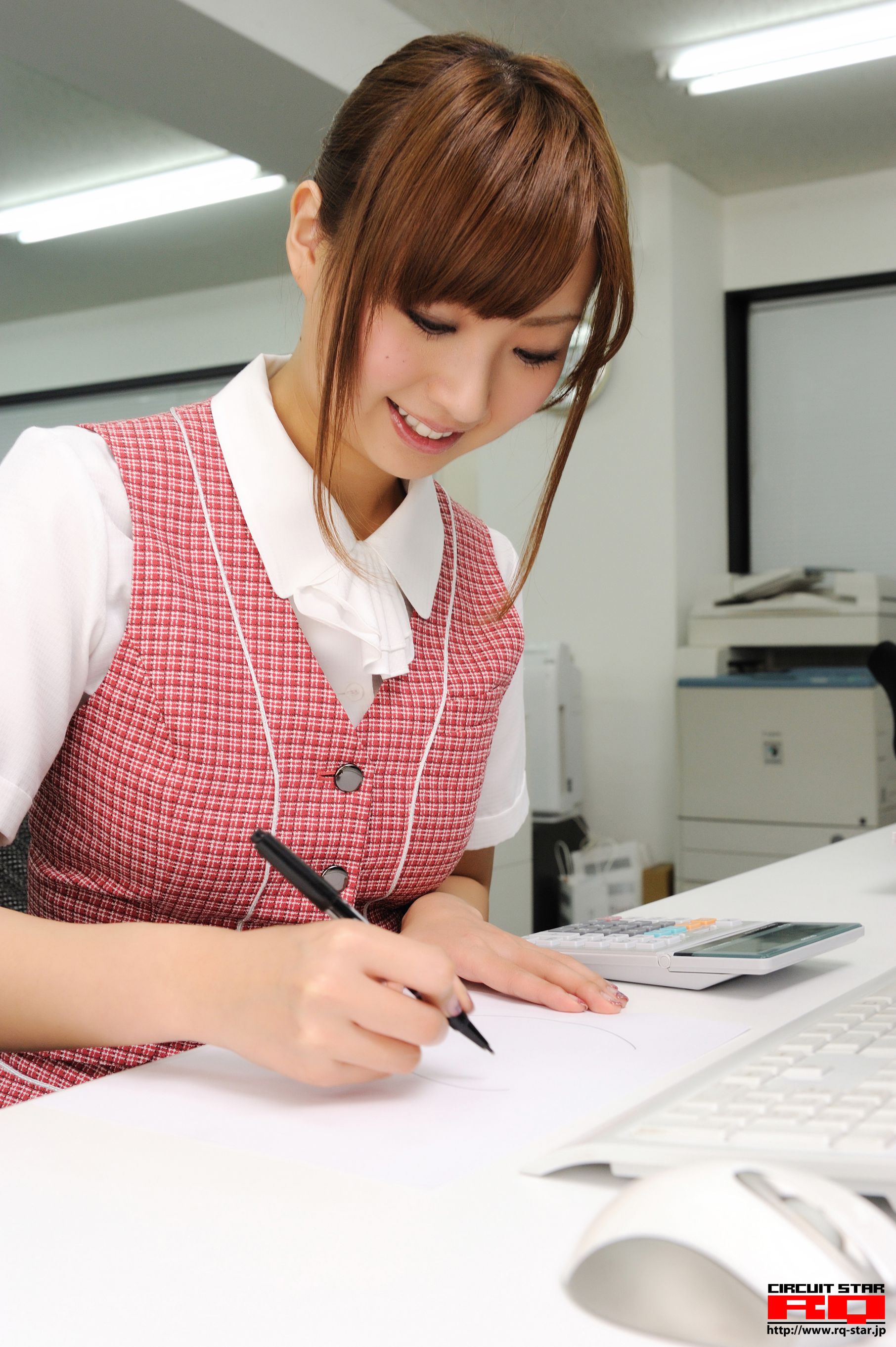 [RQ-STAR] NO.00255 Yuka Tachibana 立花ゆか Office Lady 写真集