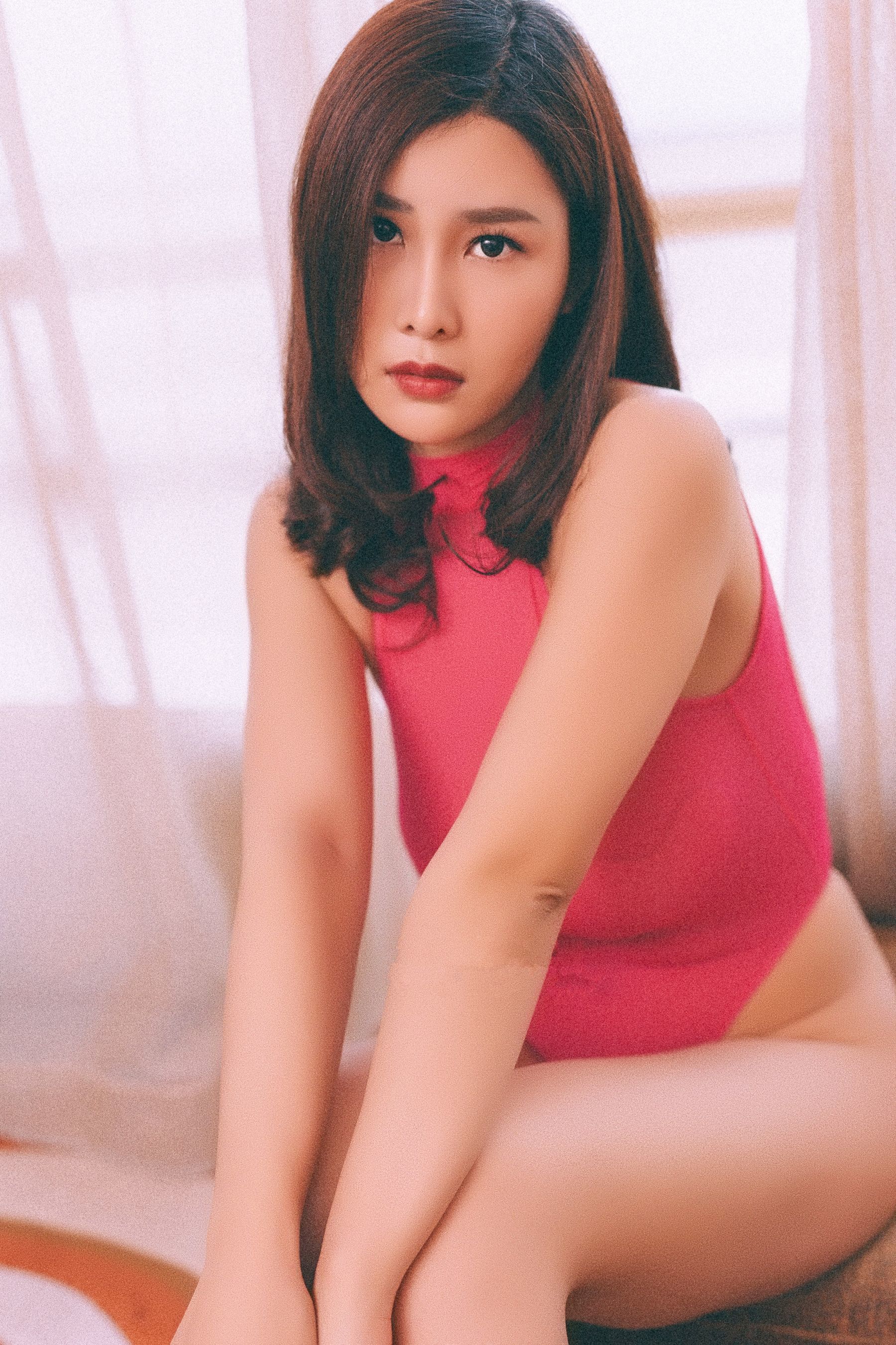 闫盼盼 火红蜜桃