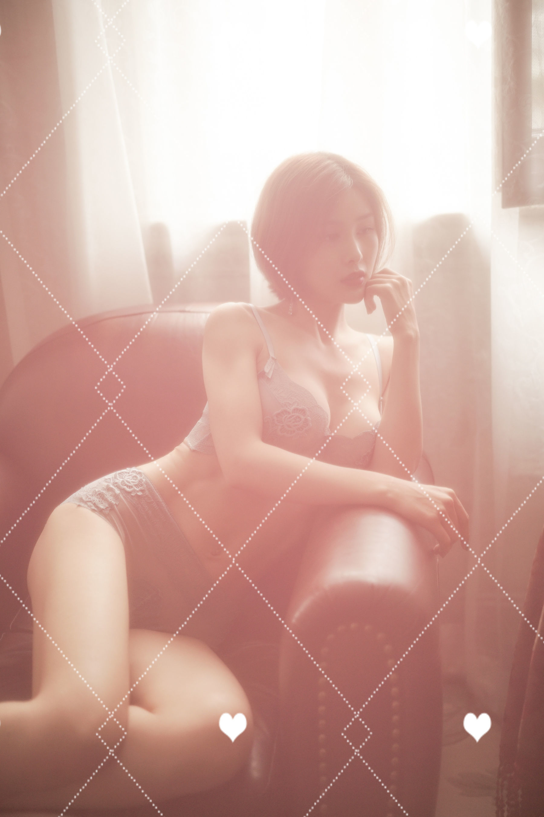 闫盼盼 紫色全屏